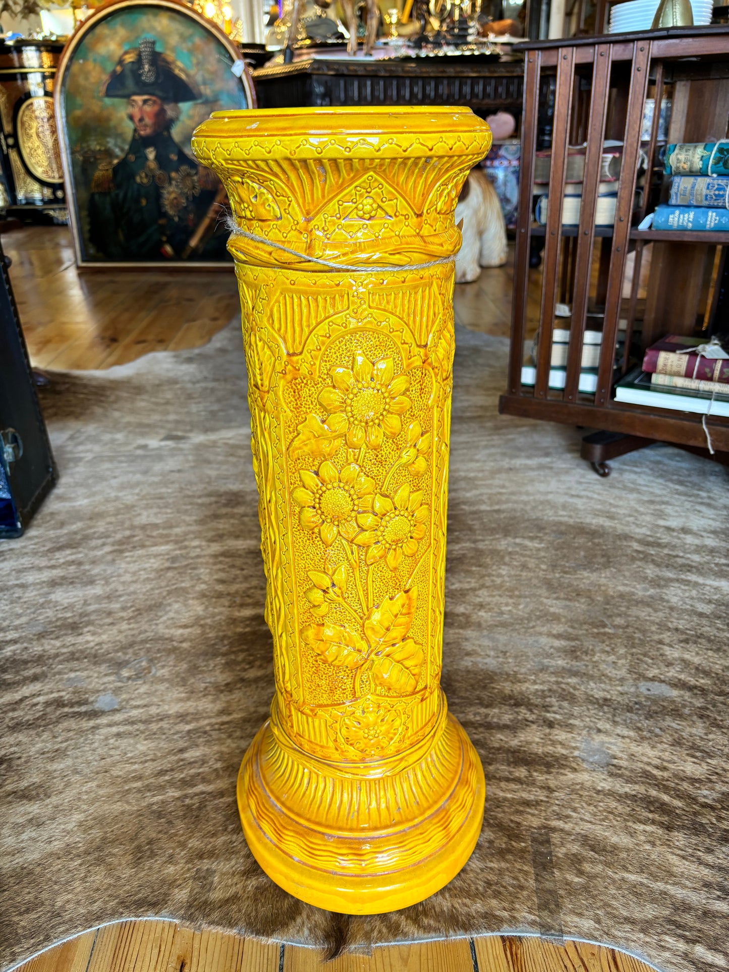 Exceptional English Majolica Pedestal 1800s