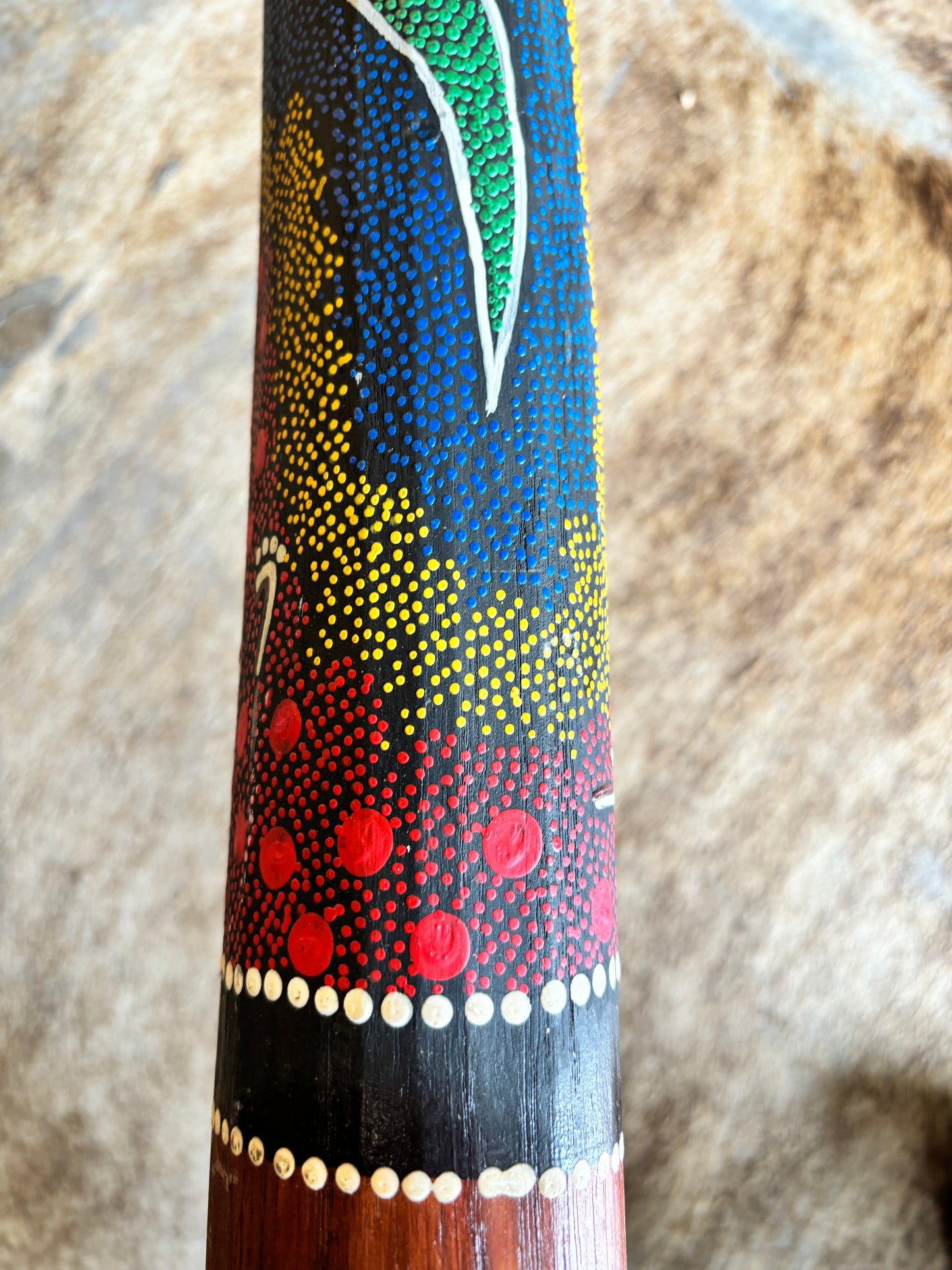 Beautiful Didgeridoo Featuring Dot Painting of Snake