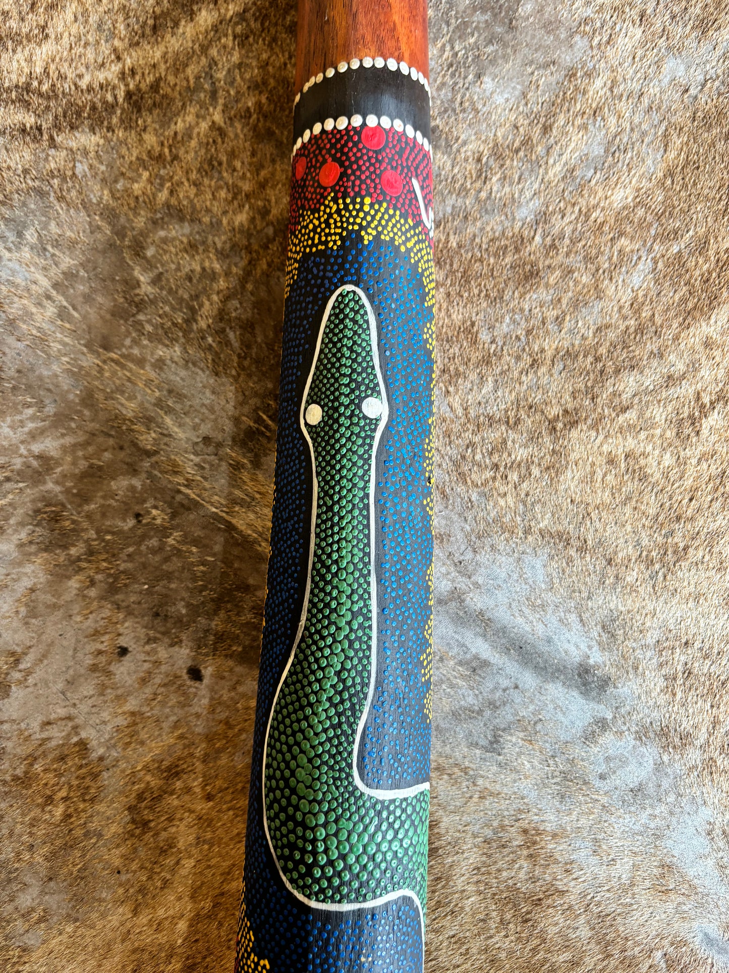 Beautiful Didgeridoo Featuring Dot Painting of Snake