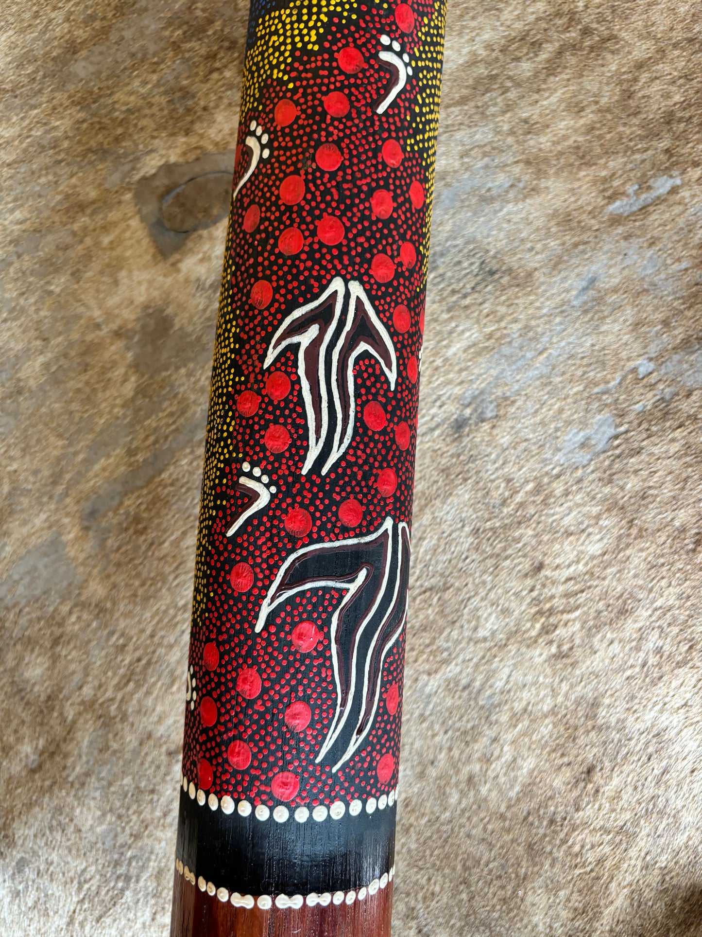 Beautiful Didgeridoo Featuring Dot Painting of Snake