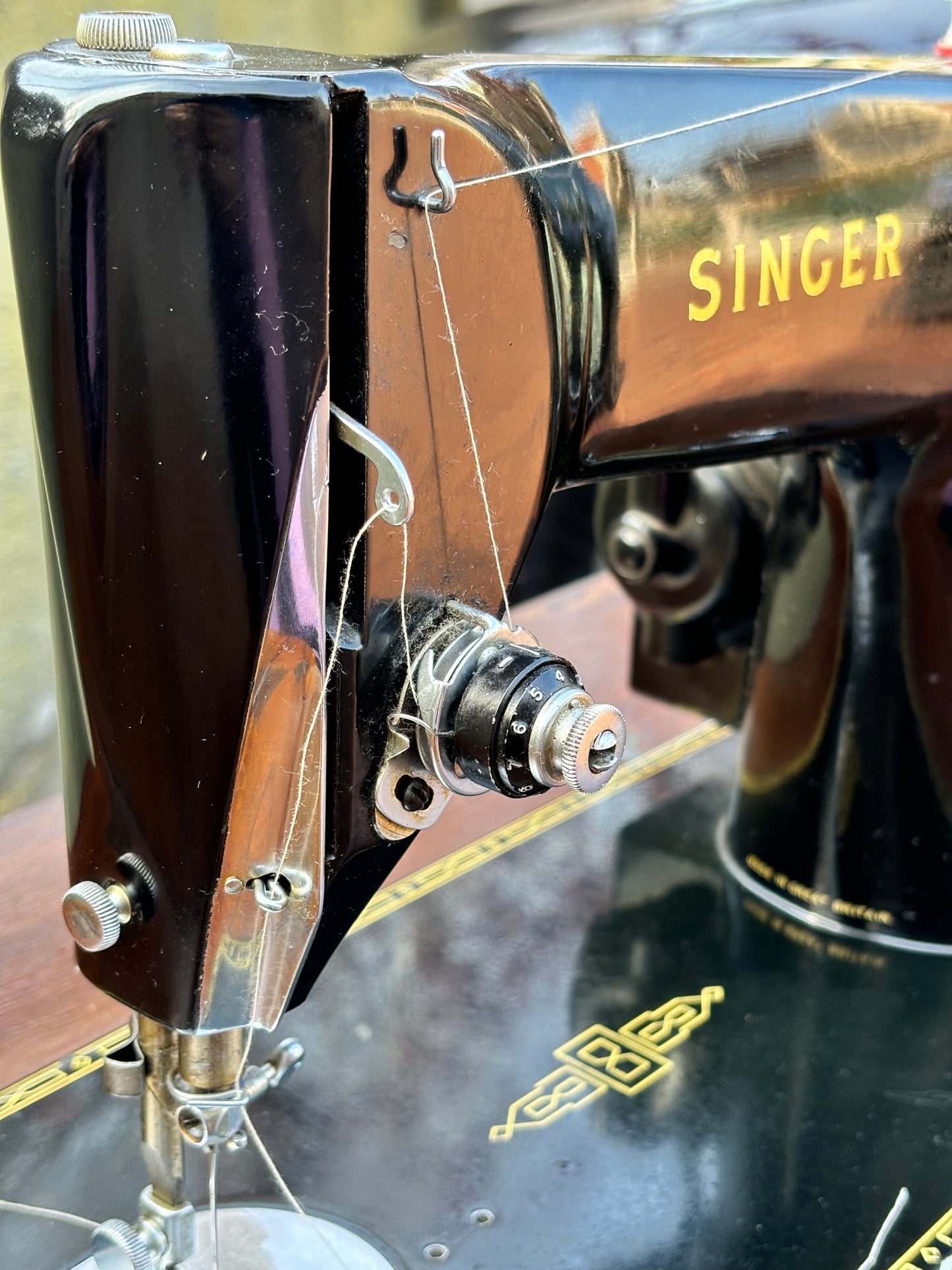 Vintage Singer Sewing Machine with Cabinet, 1954