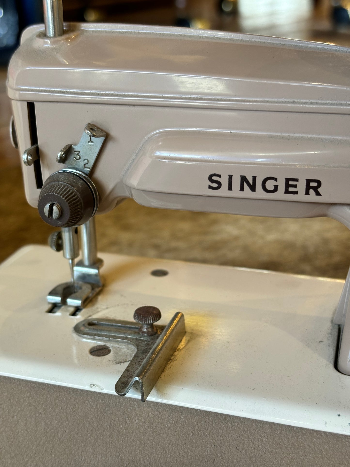 Singer Sewhandy Model 40k Vintage Child's Sewing Machine Made In Great Britain