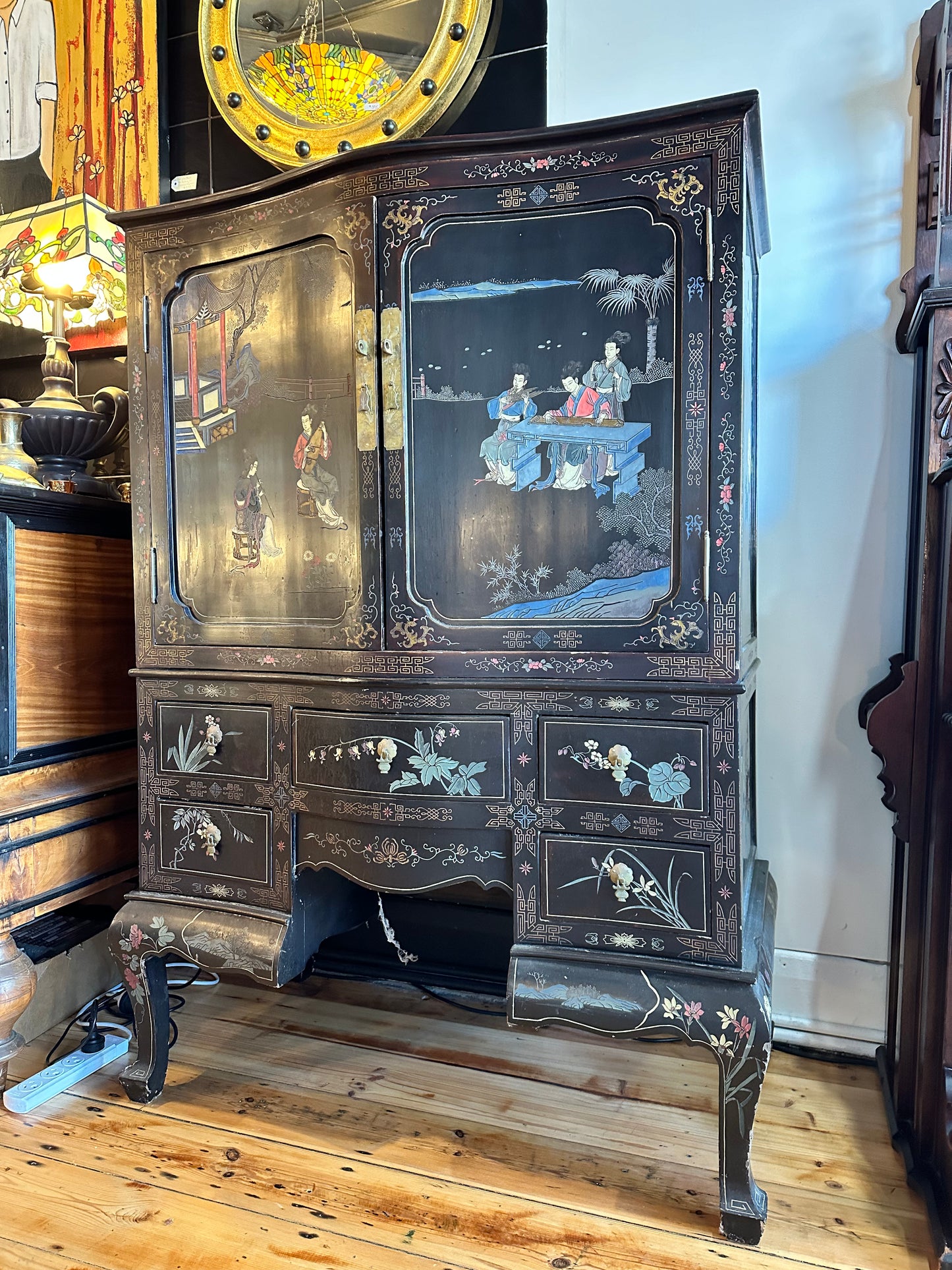 Chinese Black Lacquered Cabinet with Stunning Decoration