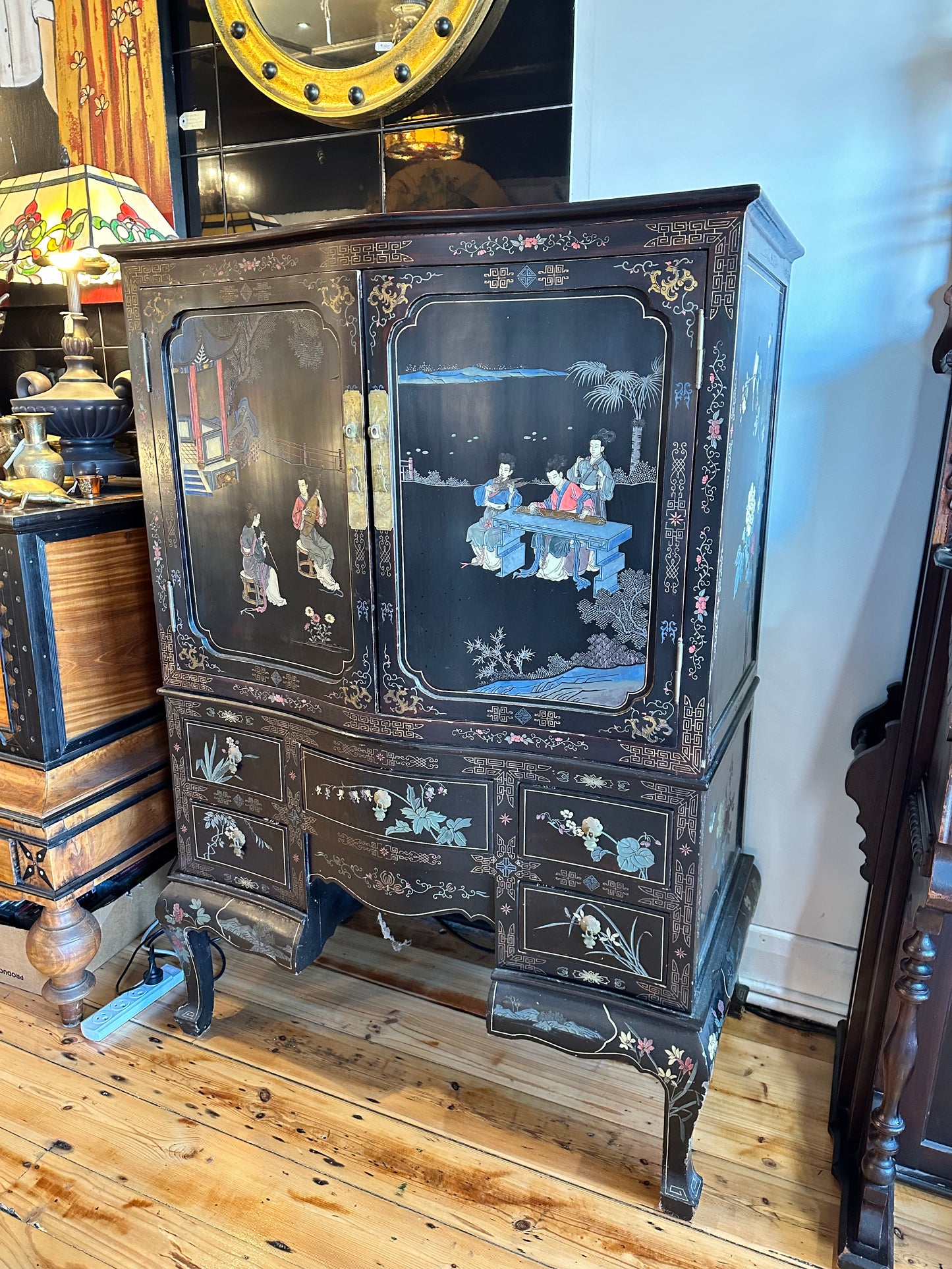 Chinese Black Lacquered Cabinet with Stunning Decoration