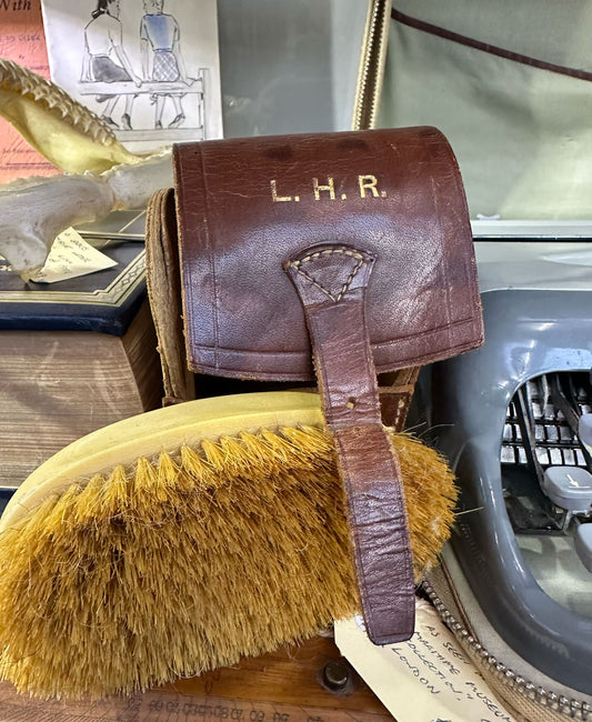 Vintage Men’s Grooming Brush in Leather Case