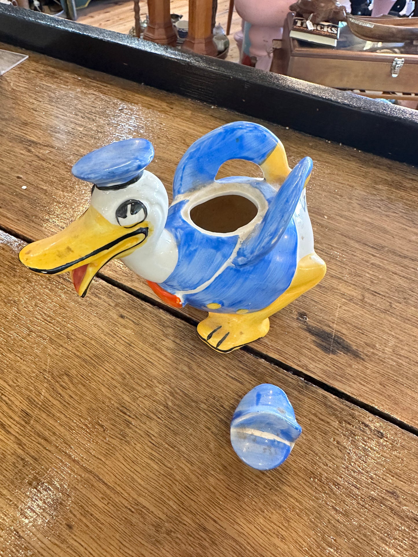 Rare c1930s Donald Duck Teapot made by Wadeheath, England