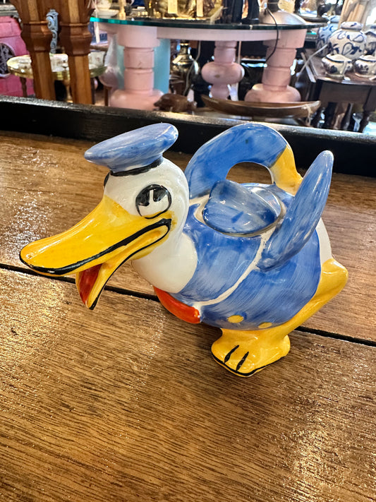 Rare c1930s Donald Duck Teapot made by Wadeheath, England