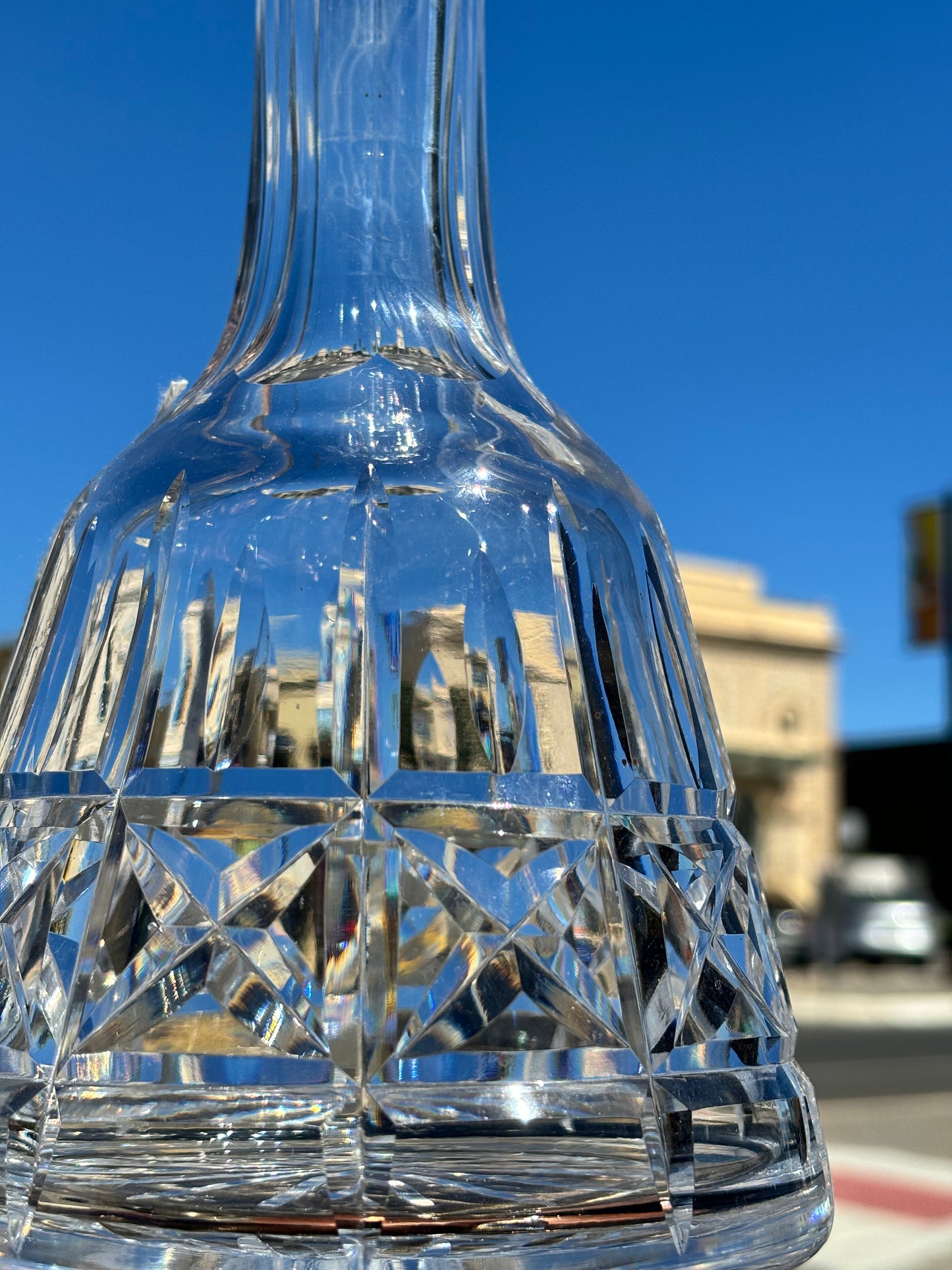 Elegant Unique Cut Crystal Decanter