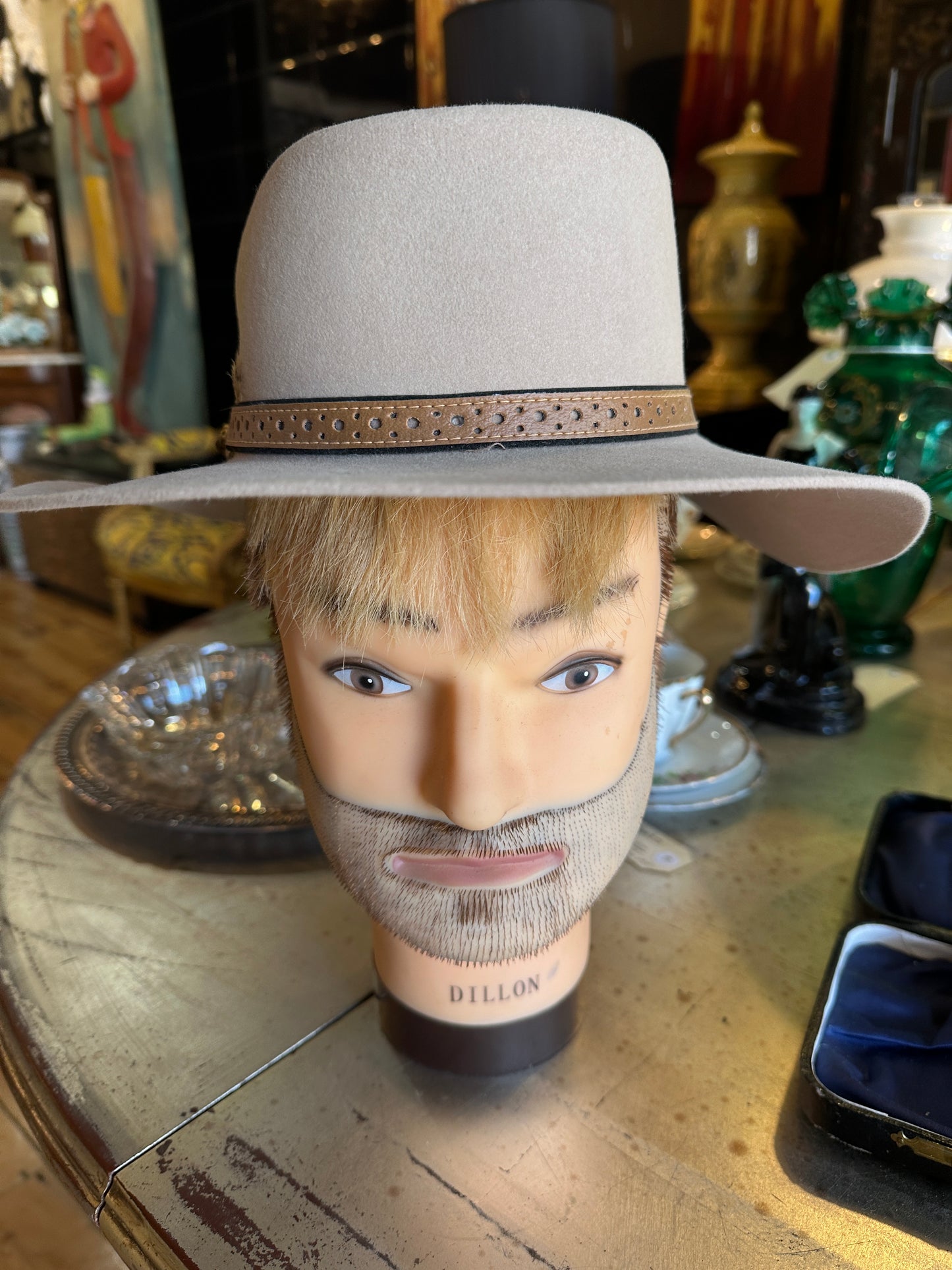 Akubra Hat “Down Under” Australian Genuine Fur Felt (size 54)