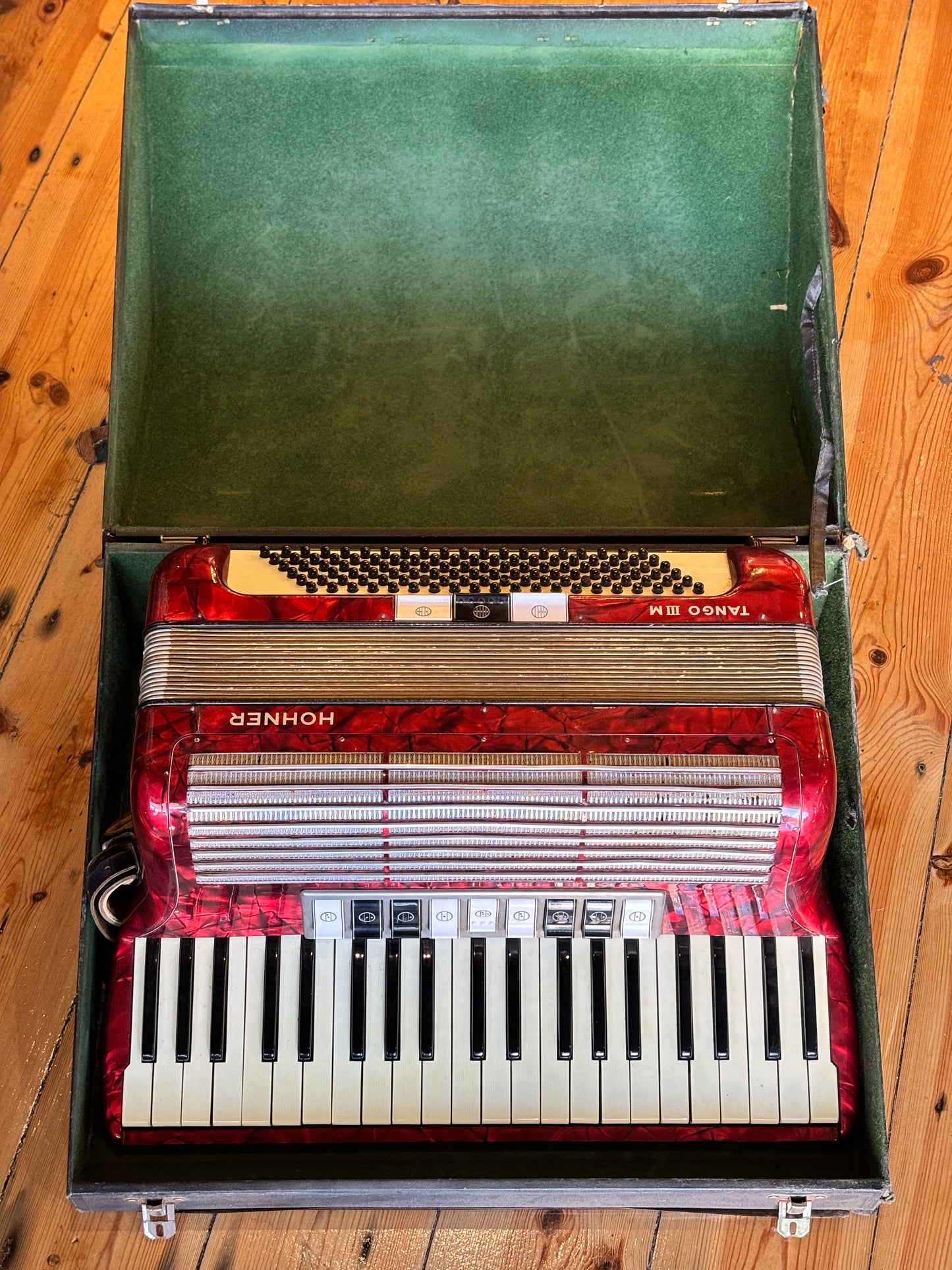 Hohner Tango III M Piano Accordion