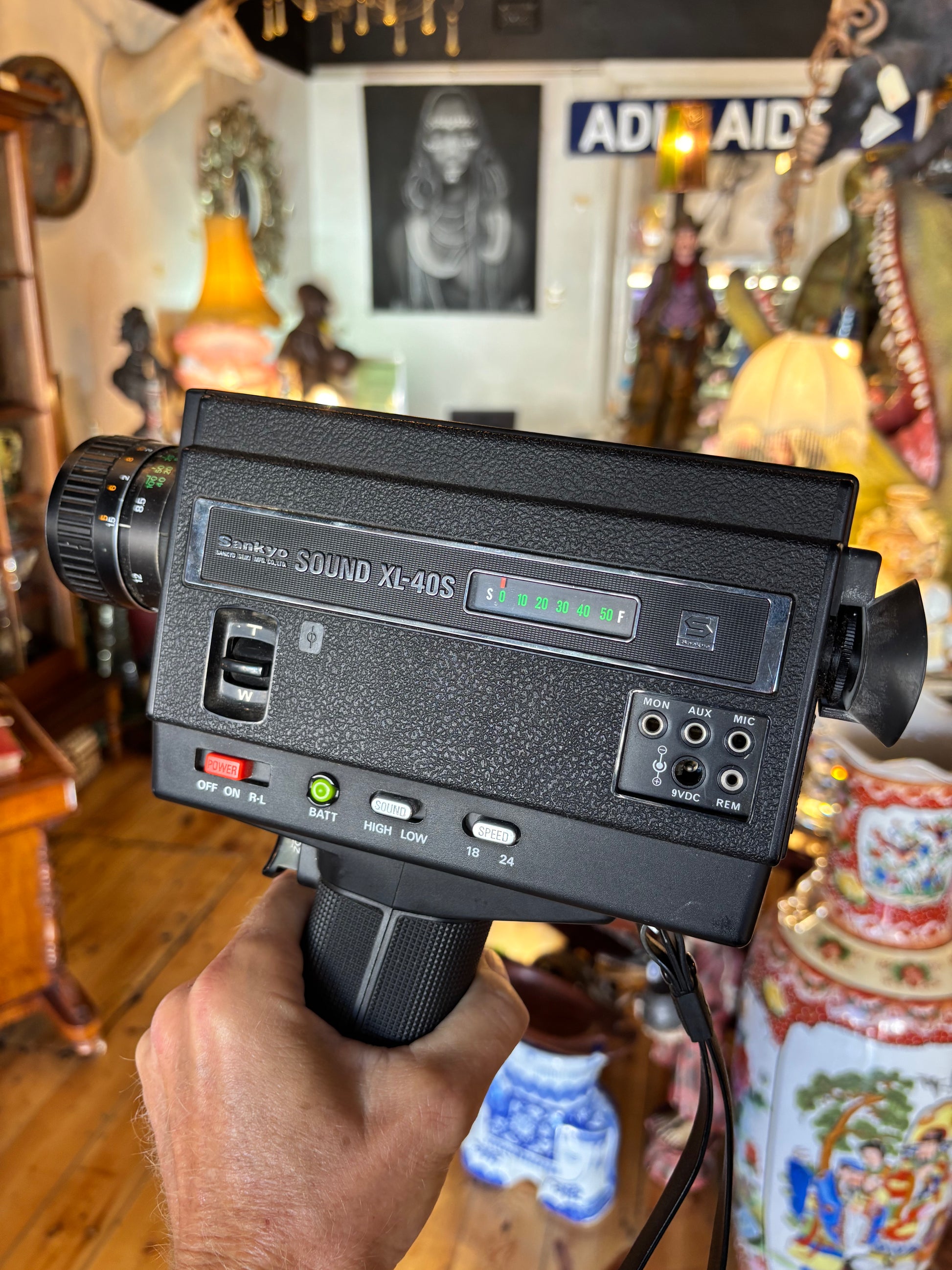 Film Camera Super 8 Sankyo Sound XL-40S Vintage – La La Vintage Film Camera Super 8 Sankyo Sound XL-40S Vintage – La La Vintage