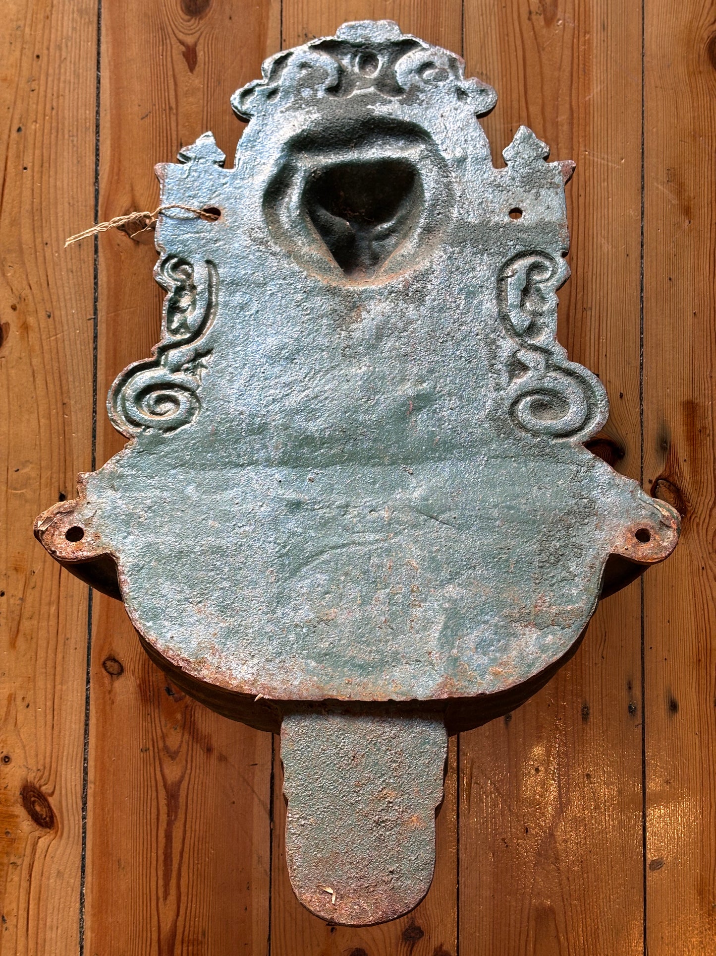 Antique Cast Iron Lion’s Head Wall Fountain 74cm Tall French/Italian Style