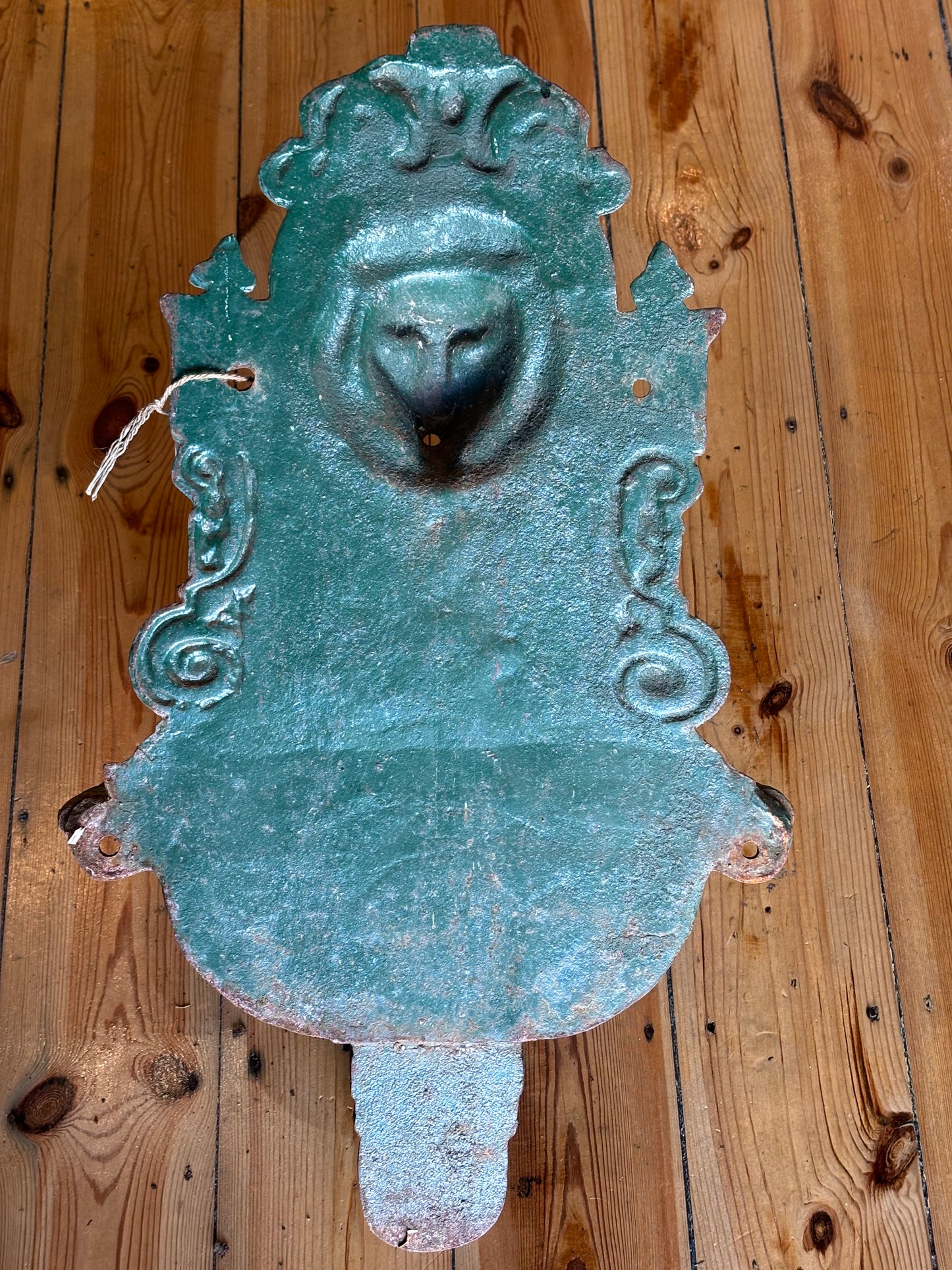 Antique Cast Iron Lion’s Head Wall Fountain 74cm Tall French/Italian Style