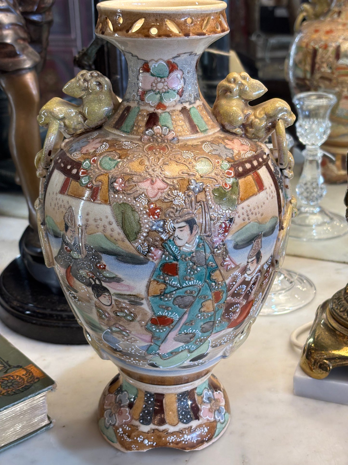 Japanese Satsuma-Style Moriage Vase – c. 1920s–40s