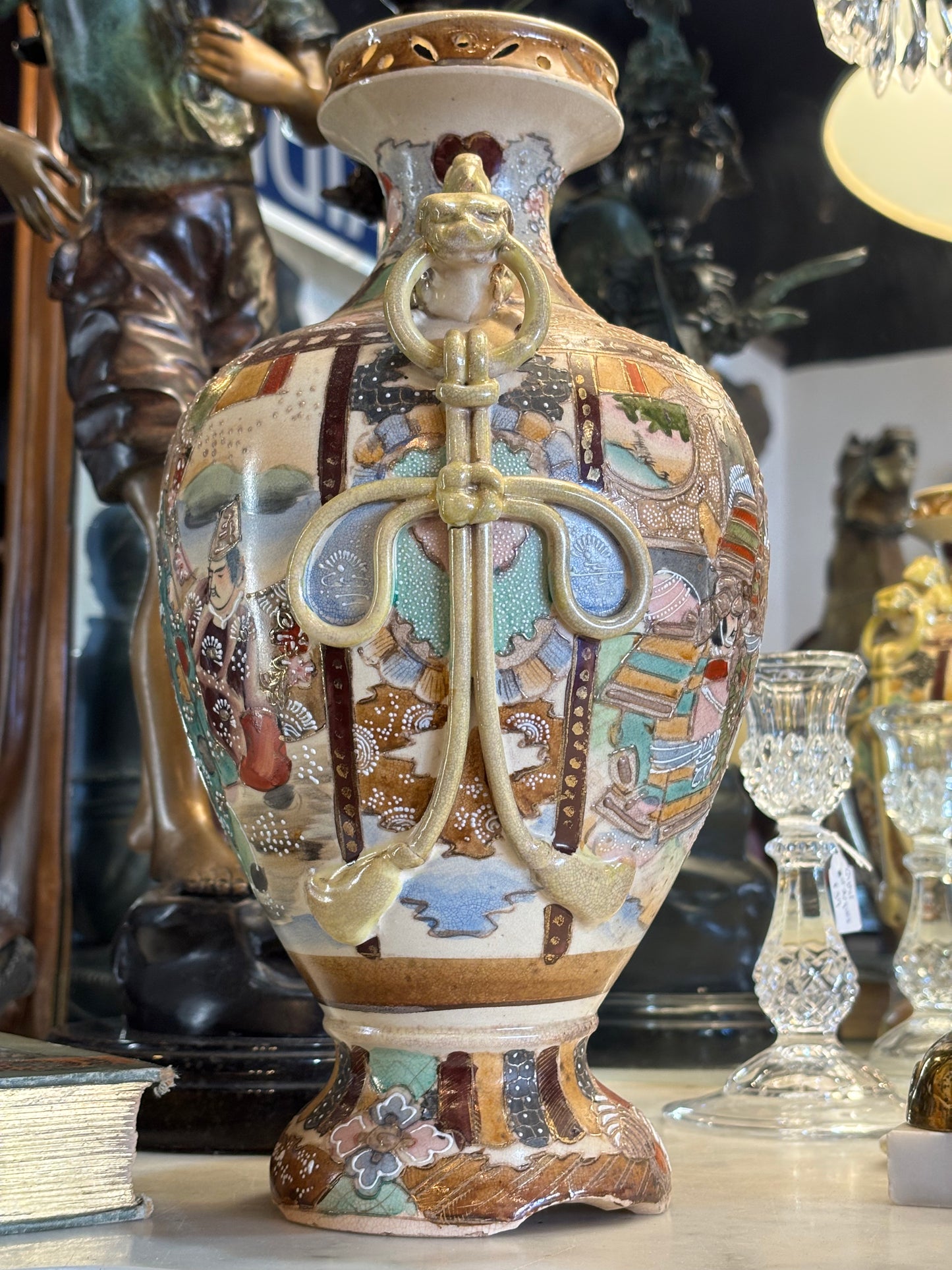 Japanese Satsuma-Style Moriage Vase – c. 1920s–40s