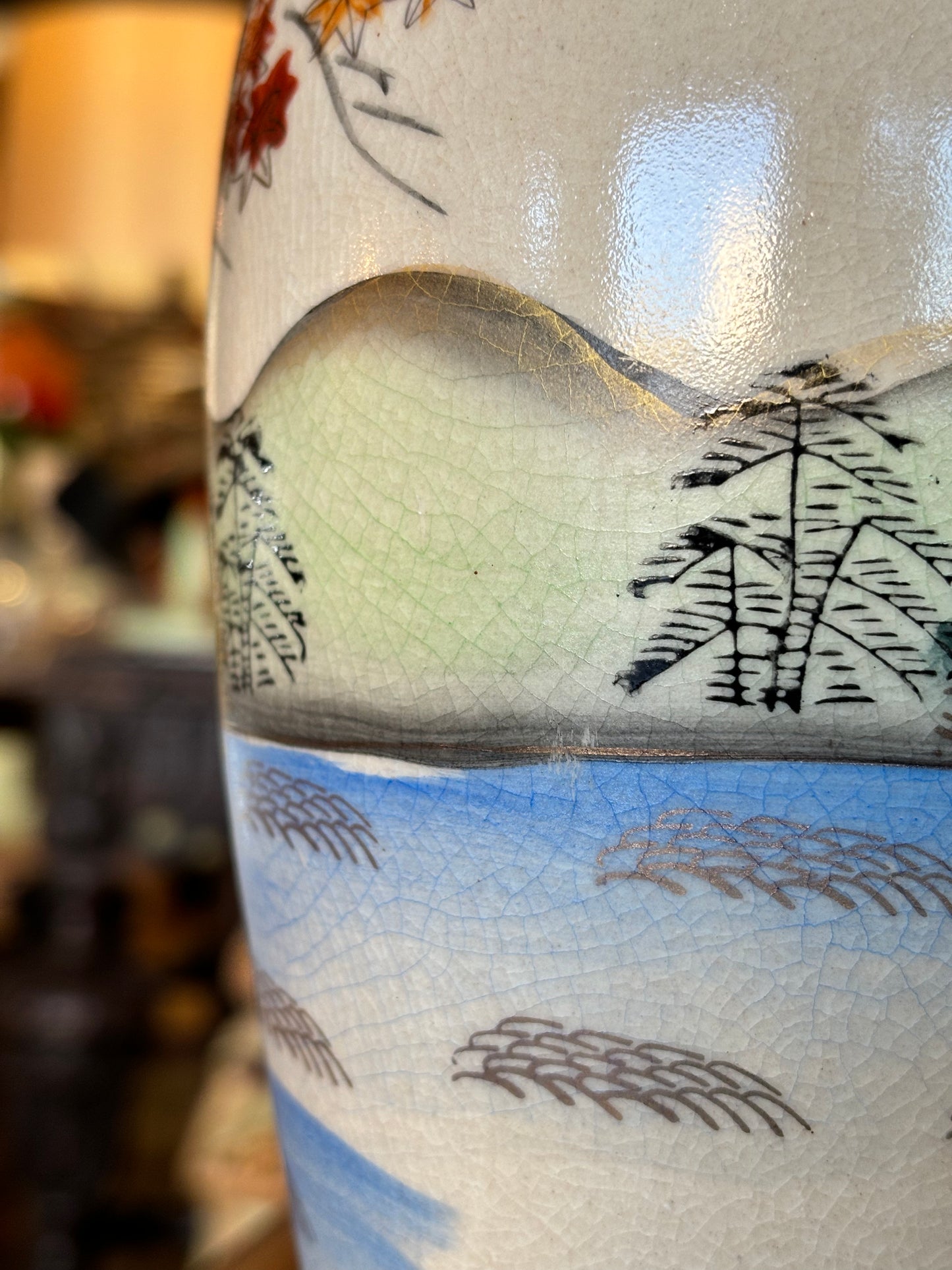 Japanese Hand Painted Vase Marked Satsuma