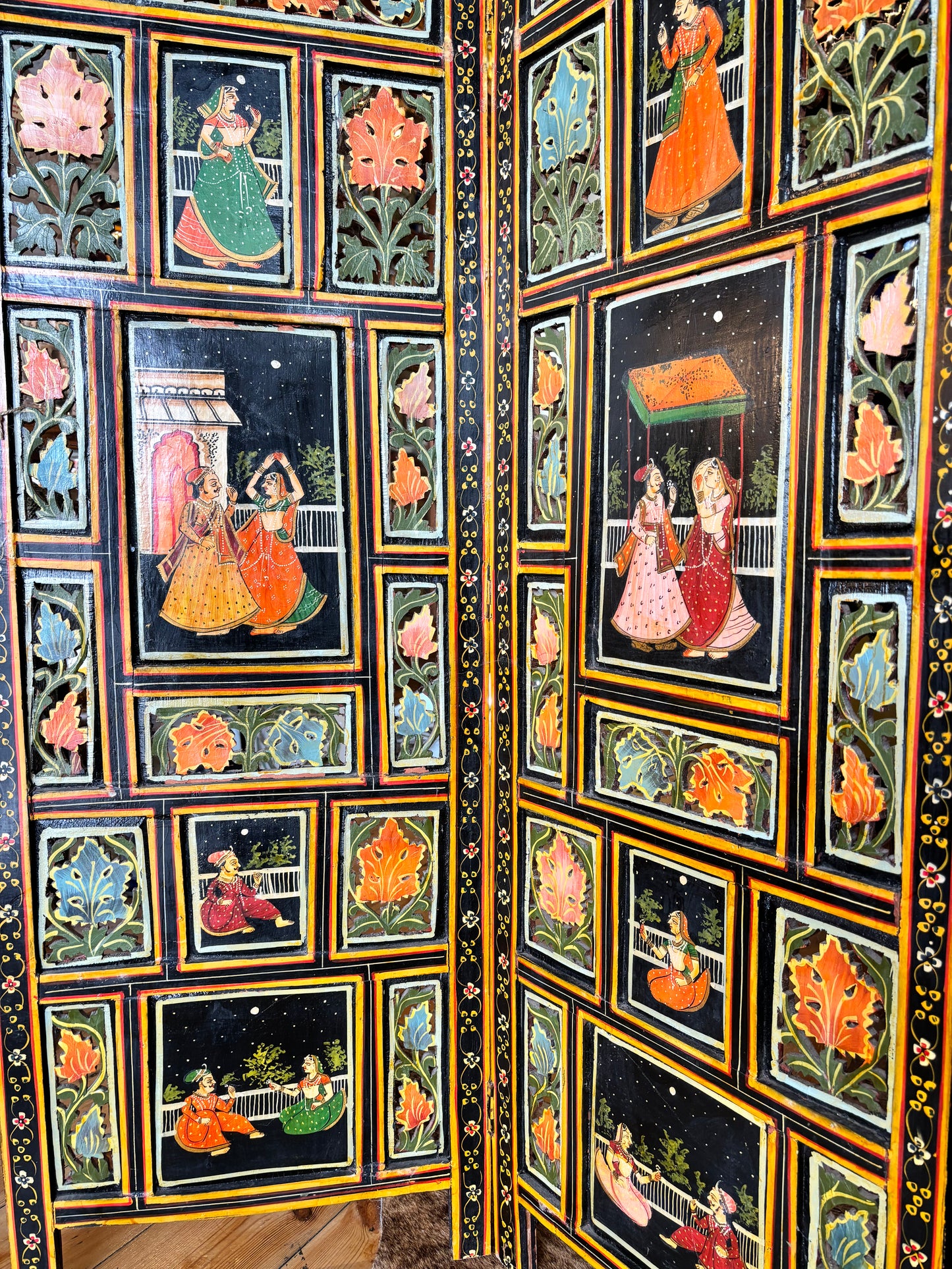 Vintage Handcrafted Indian Room Divider Wooden Folding Screen Hand Painted