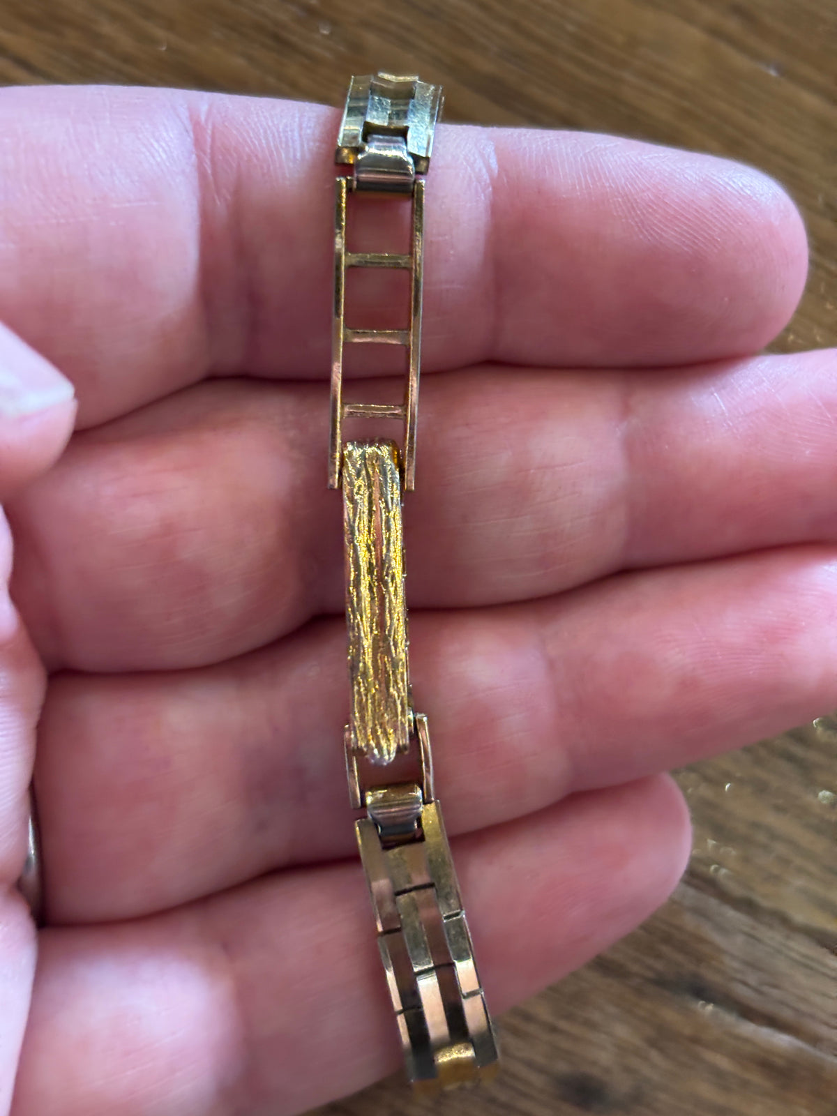 Vintage 1960s Davega De Luxe Swiss Ladies Cocktail Watch