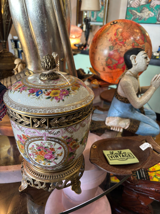 Beautiful Ceramic Pot/Urn with Brass Stand and Extensive Floral Decoration