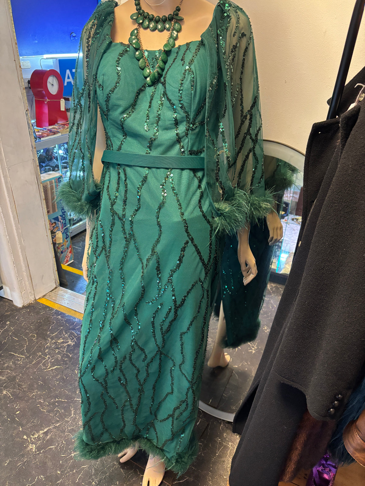 Glamorous Old Hollywood Style Dress