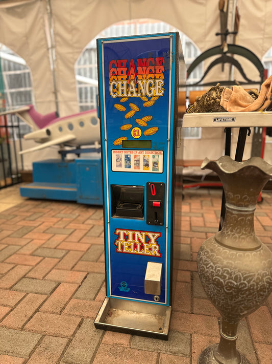 Vintage Tiny Teller Arcade Note & Coin Change Machine – Retro Man Cave Decor