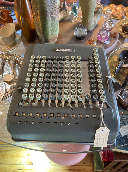 Felt & Tarrant Comptometer C. 1939 Mechanical Calculator