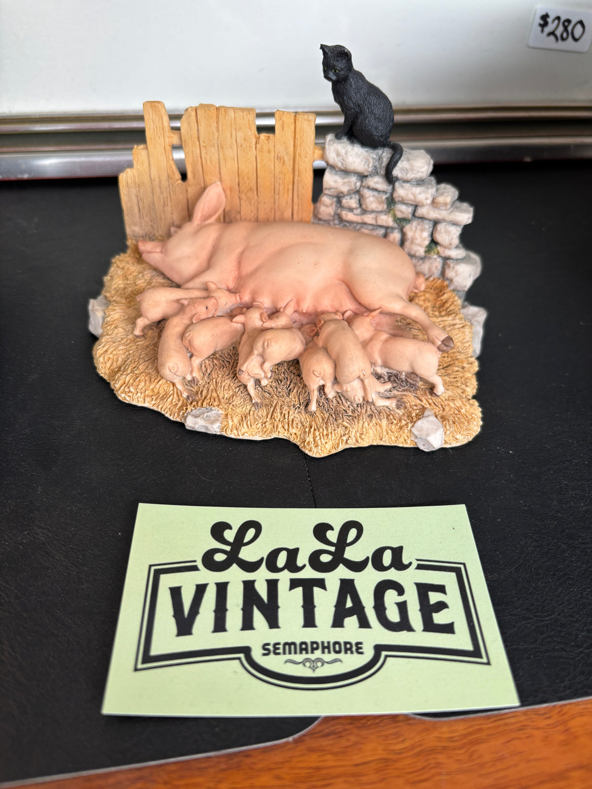 Border Fine Arts “Moses and Bertha” – James Herriot All Creatures Great and Small Figurine