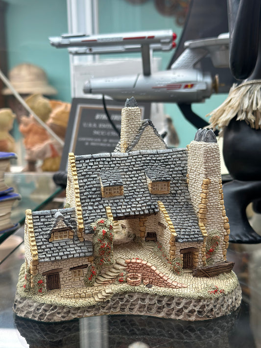 Vintage David Winter Cottages Devoncombe 1986 | West Country Collection Hand-Painted Miniature British Figurine