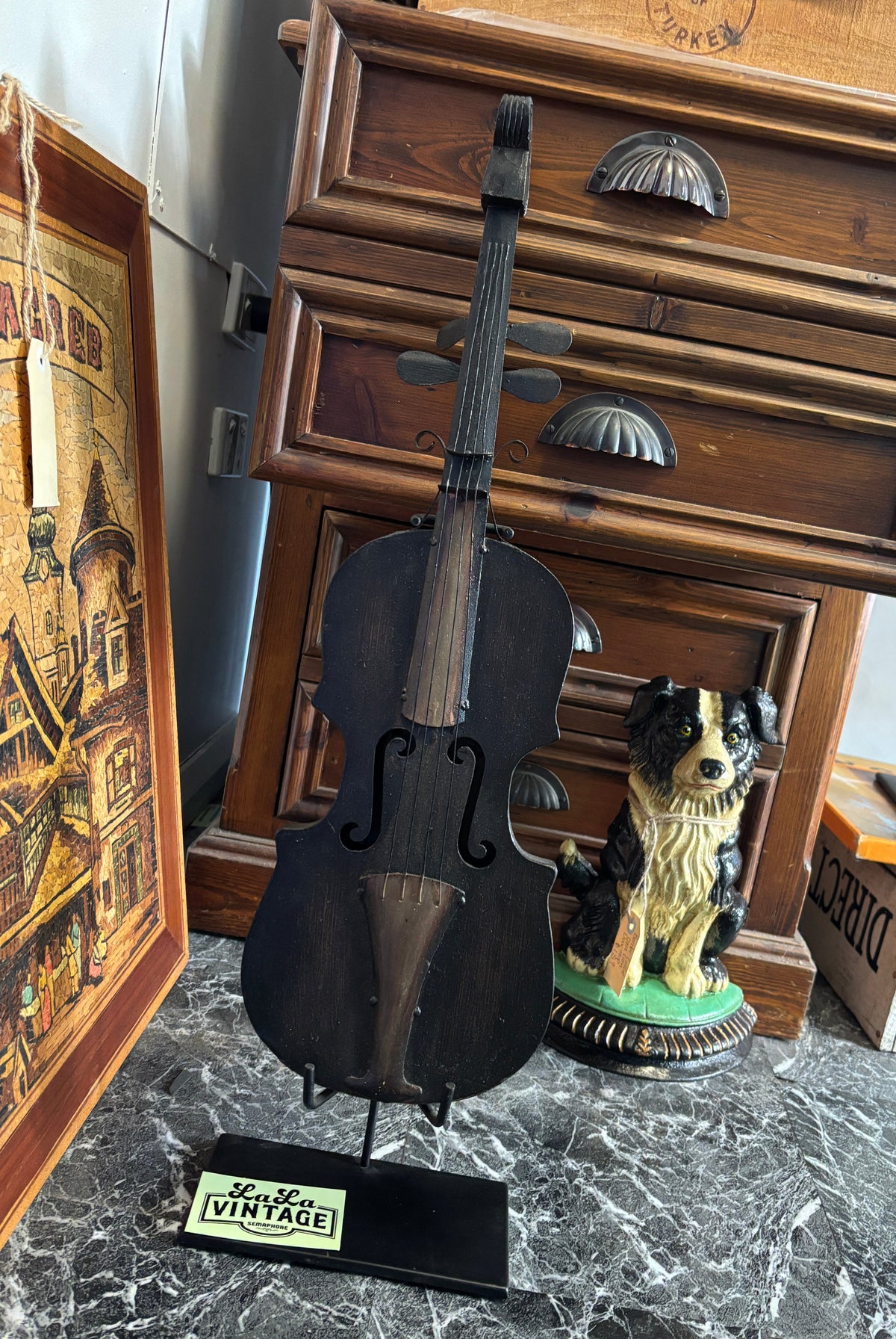 Metal Violin Decoration