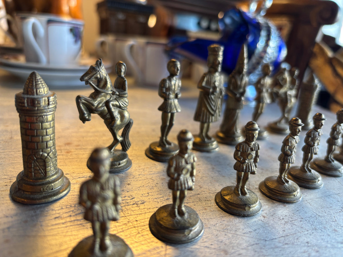 Vintage Chessmen Imperial Cambor Metal Chess Pieces - made in Italy
