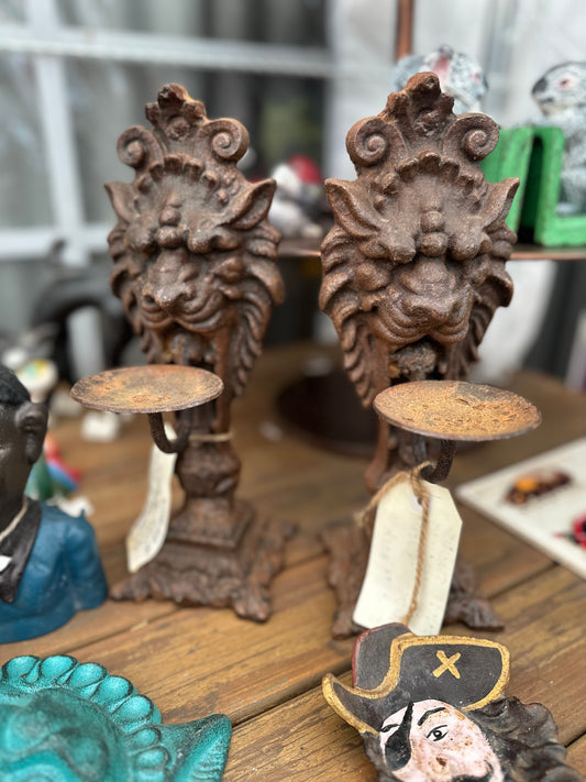 Cast Iron Lion Head Candle Stand - 30cm Antique Style Rustic Pillar Holder