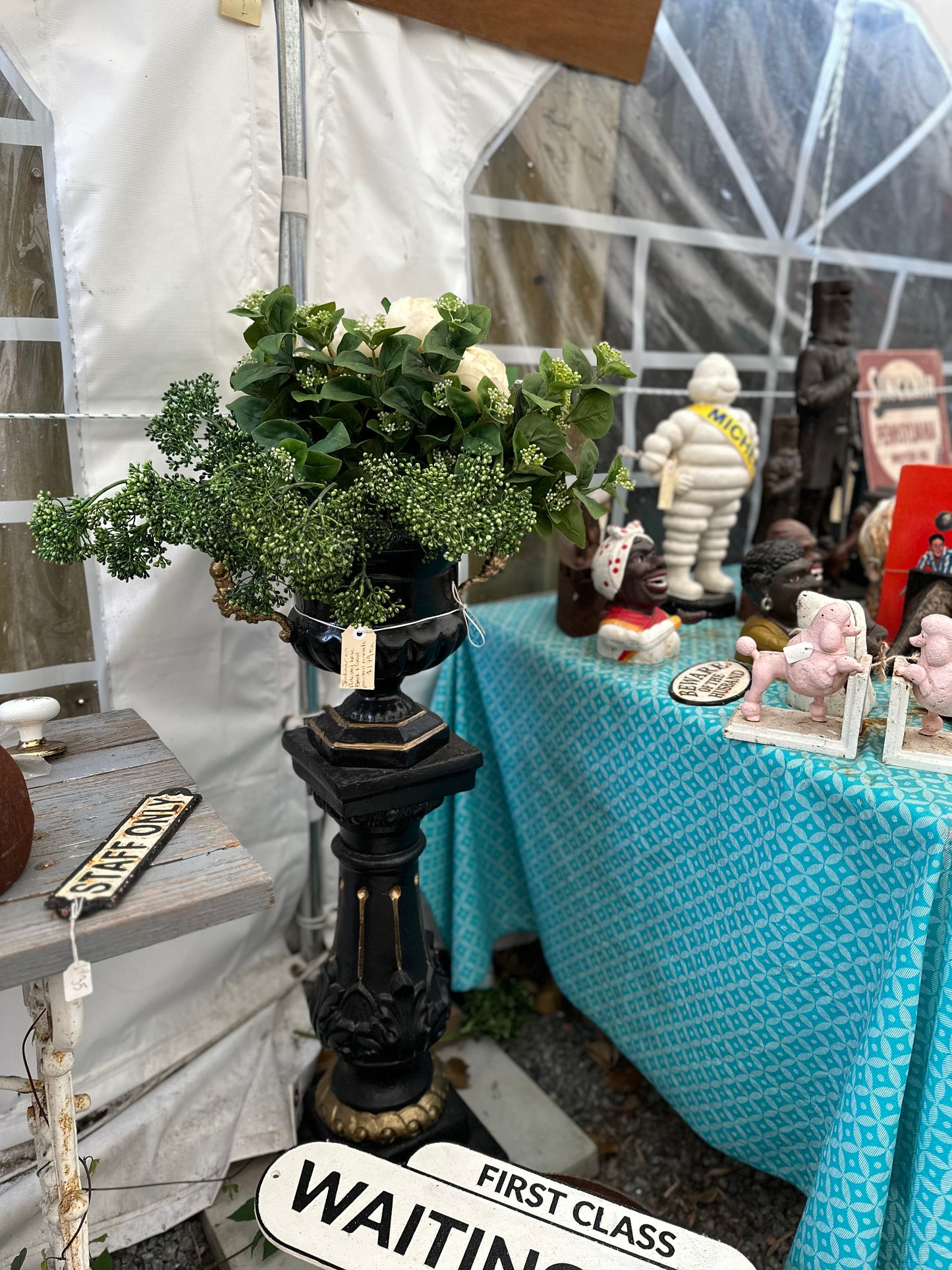 Vintage Style Cast Concrete Jardiniere Urn and Pedestal Base Planter – Black & Gold