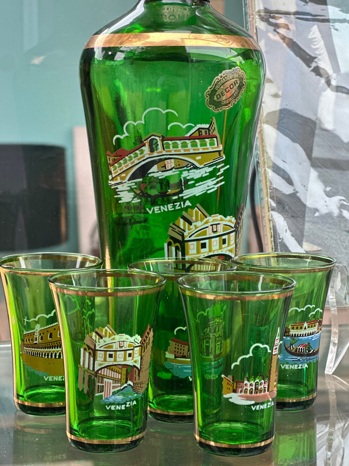 Vintage Italian Emerald Green Glass Liquor Decanter Set - Venezia Mid-Century Murano Style Barware (6-Piece Set)