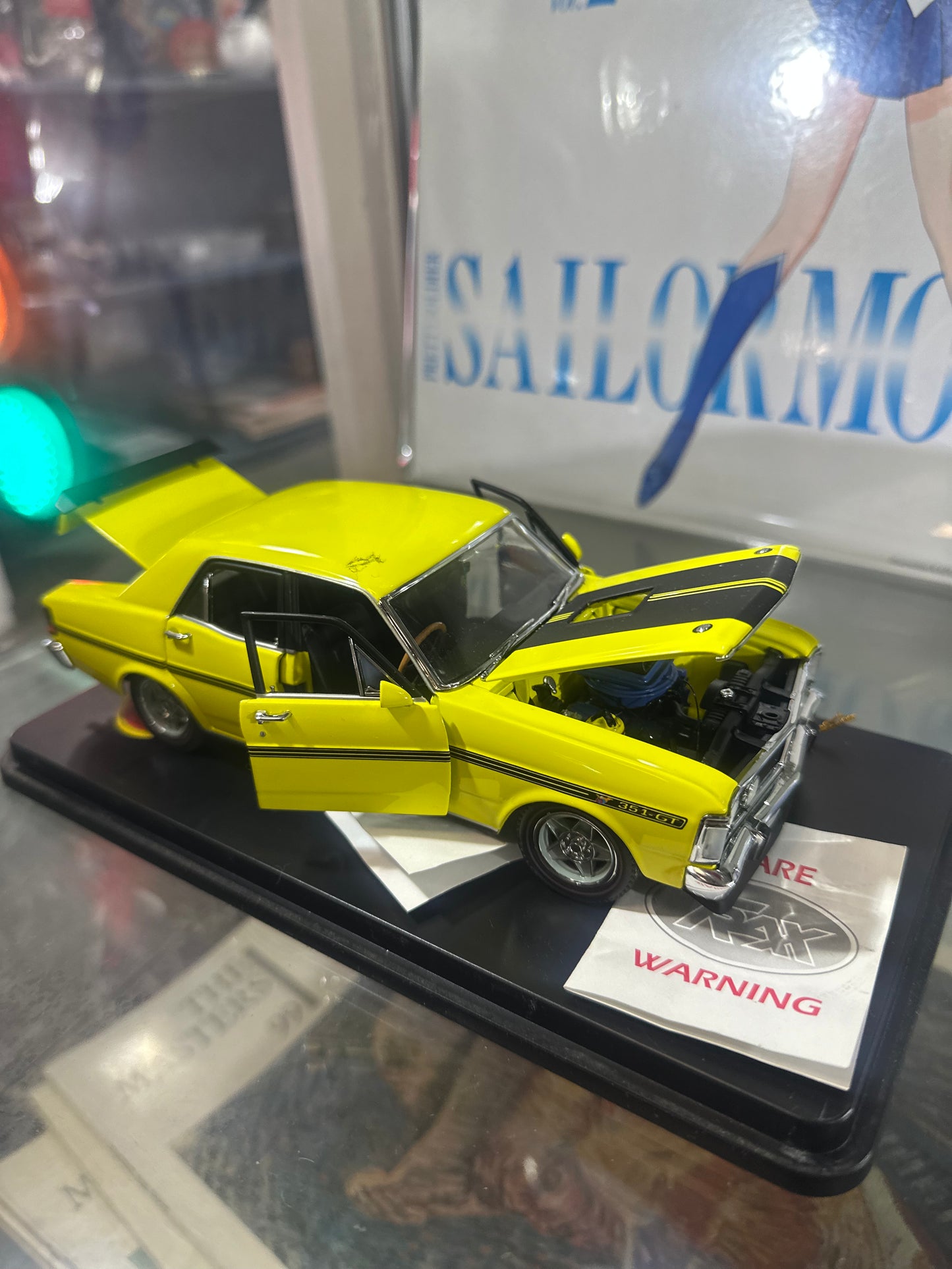 Trax 1:24 Scale 1971 Ford XY Falcon GT-HO Phase III Diecast Model - Yellow Ochre