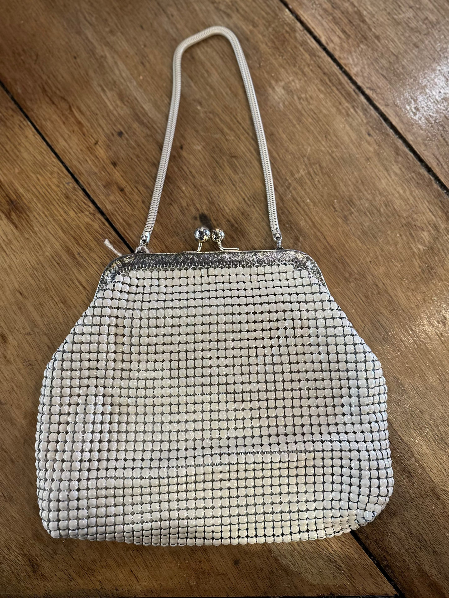 Vintage Glomesh White Metal Mesh Evening Bag | 1970s Kiss-Lock Clutch Made in Australia