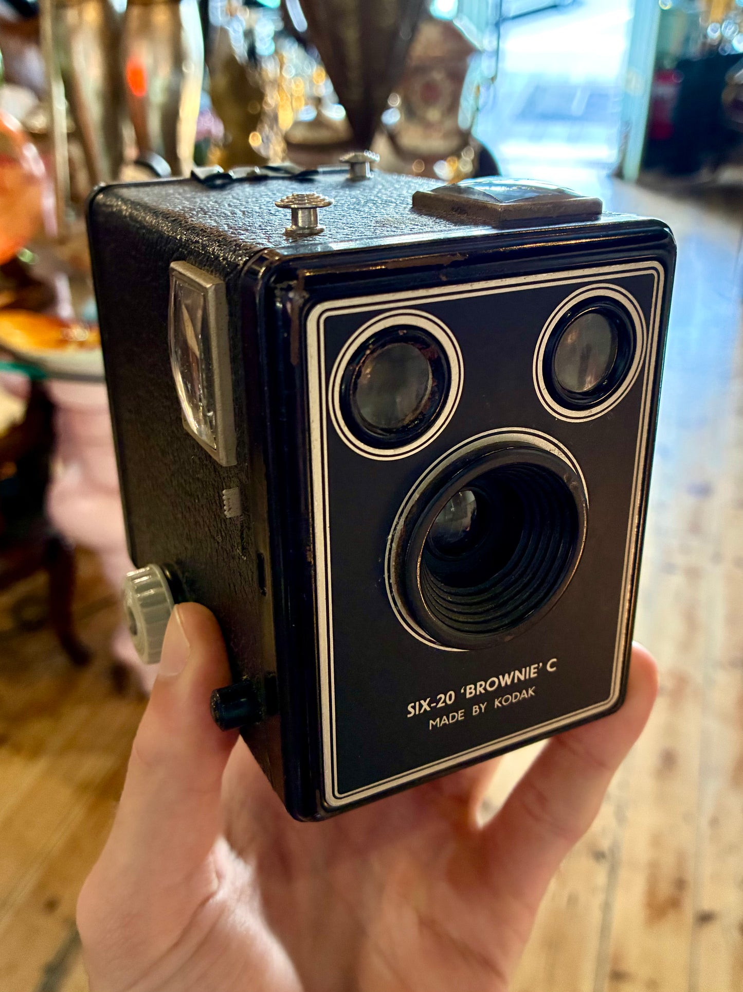 Kodak Brownie Model Six-20 C Box Camera c. 1940s