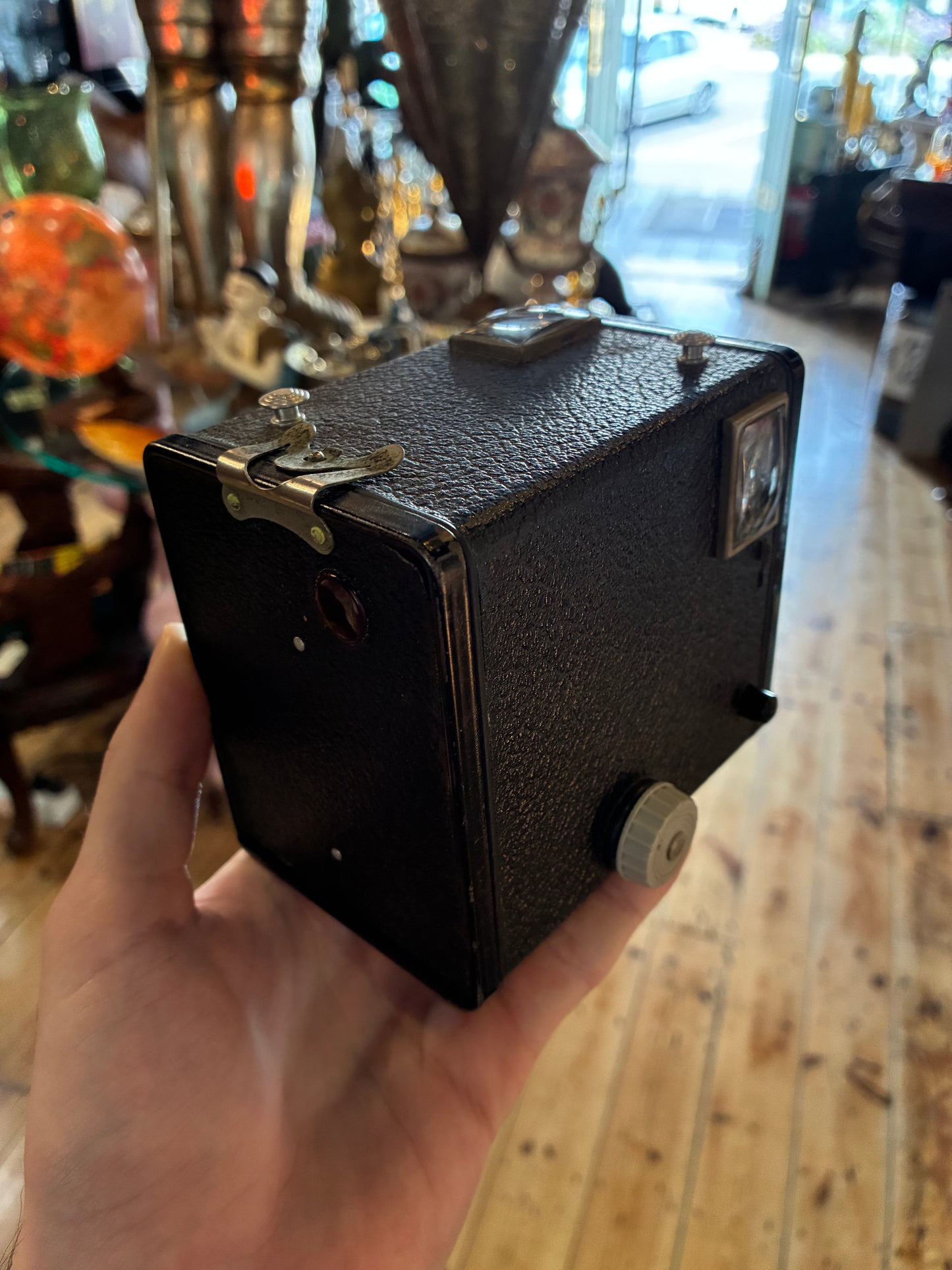 Kodak Brownie Model Six-20 C Box Camera c. 1940s
