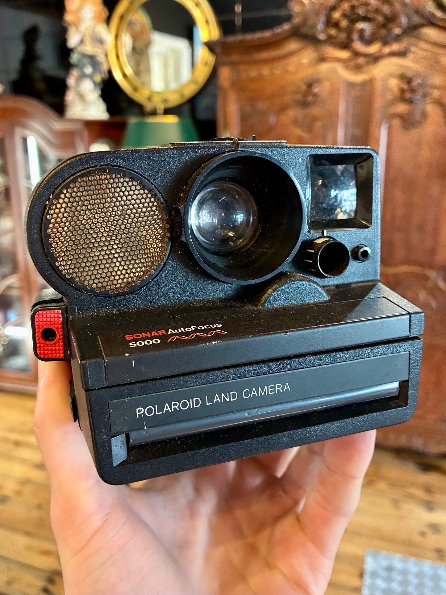 Polaroid Sonar AutoFocus 5000 Land Camera (SX-70 Film)