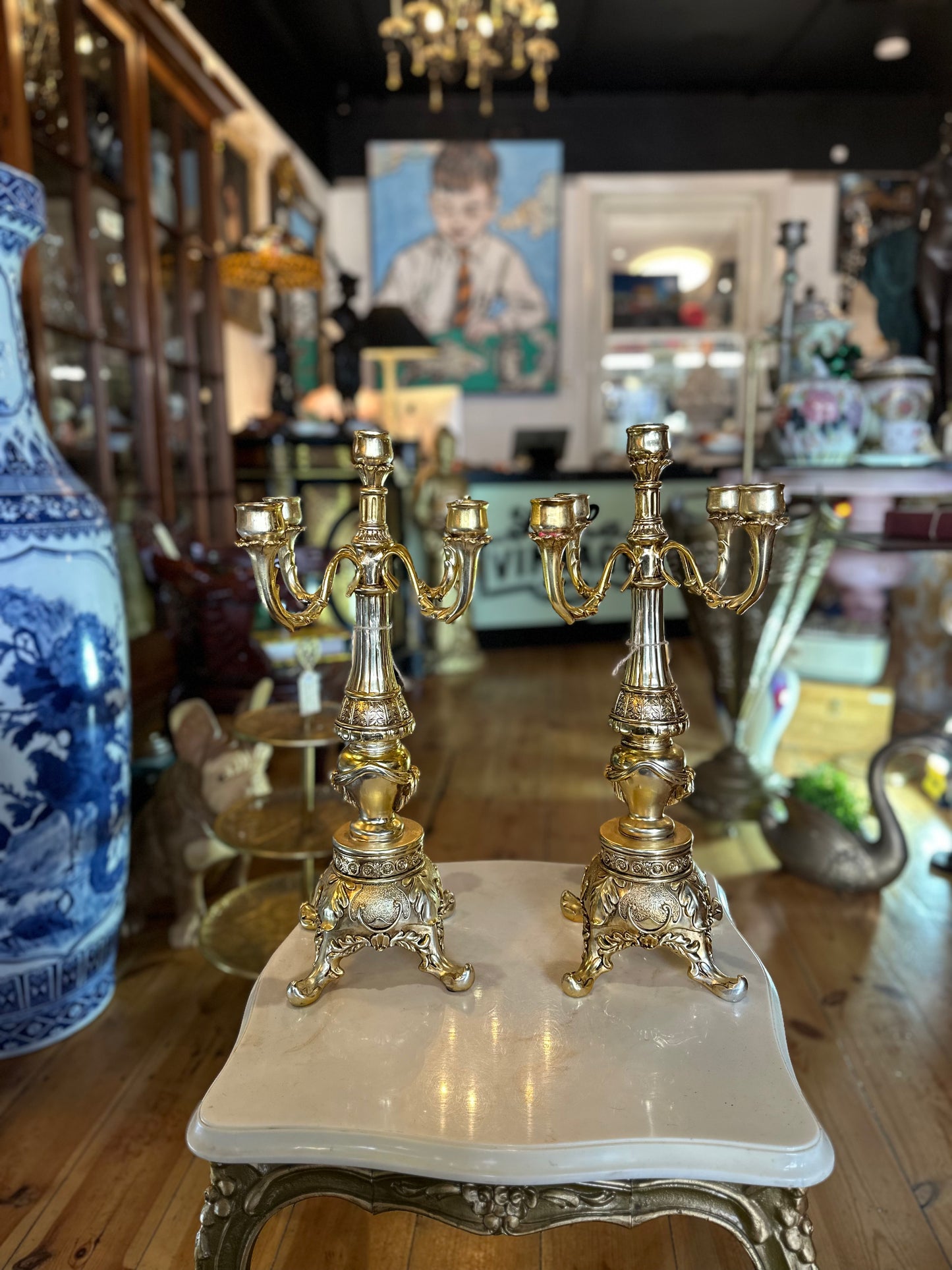 Vintage Ornate Gilt Brass 5-Branch Candelabra Pair – 49cm Hollywood Regency Table Centerpiece