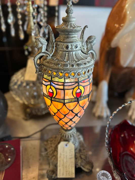 Classic French Style Stained Leadlight Glass Table Lamp with Caryatids