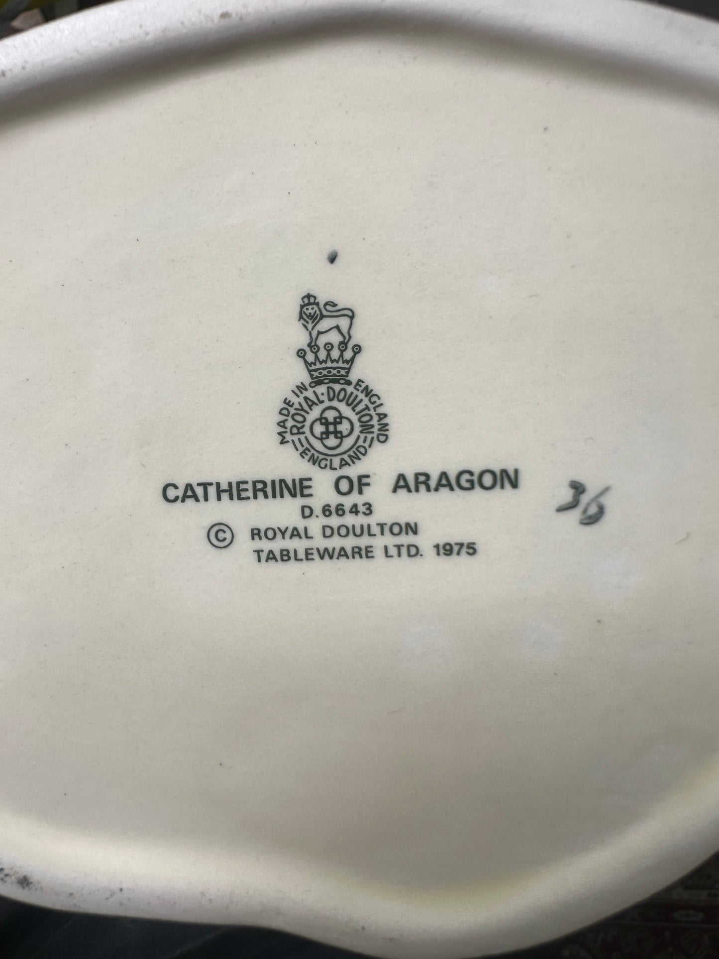 Royal Doulton Catherine of Aragon Character Jug D6643 – Vintage 1975 Figural Pottery – Collectible Ceramic Mug