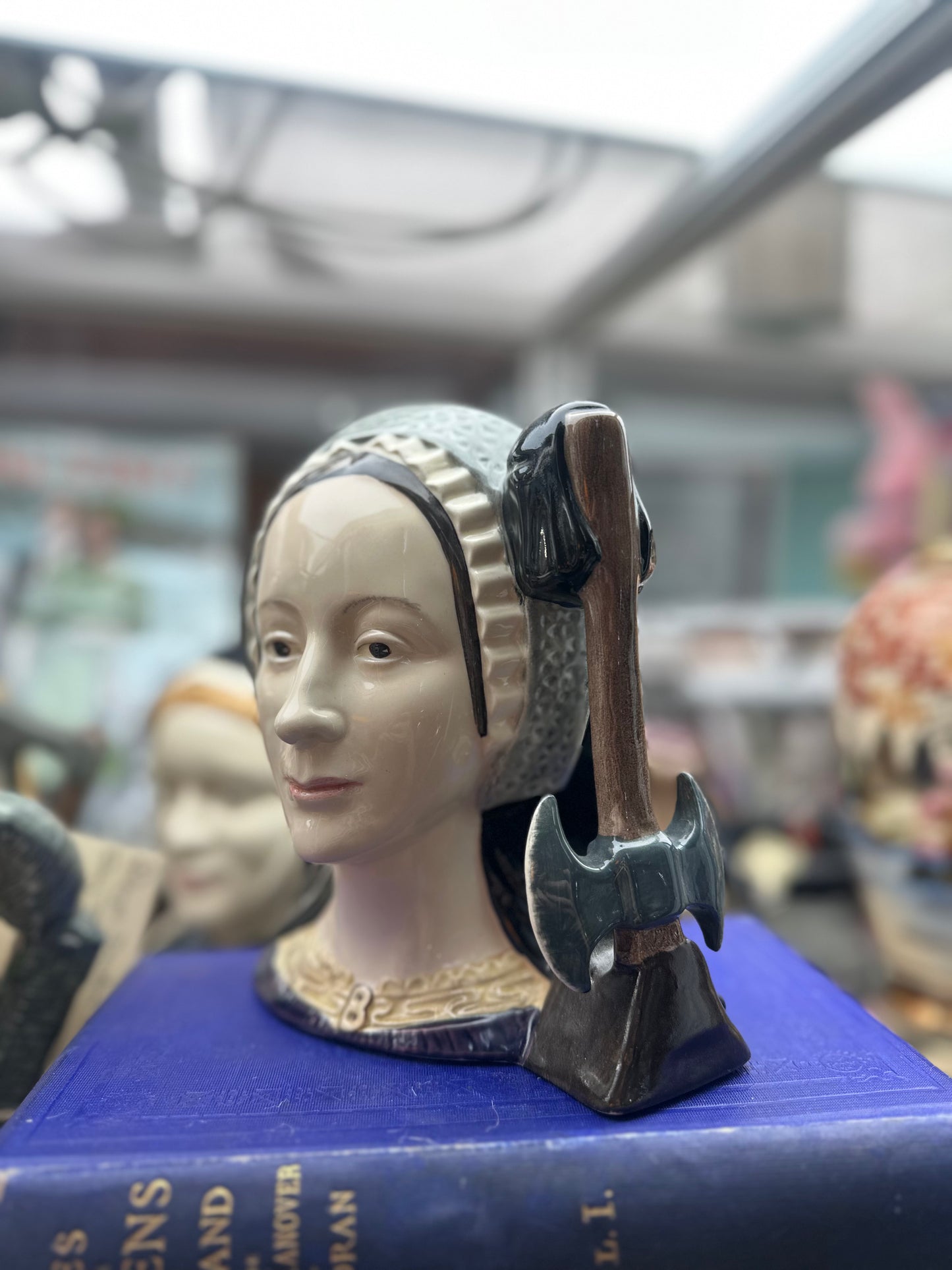 Royal Doulton Anne Boleyn Large Character Jug D6644 - Vintage 1975 England