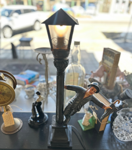 Vintage AID Street Lamp Table Lamp | 1960s Mid-Century Umbrella Man Figure