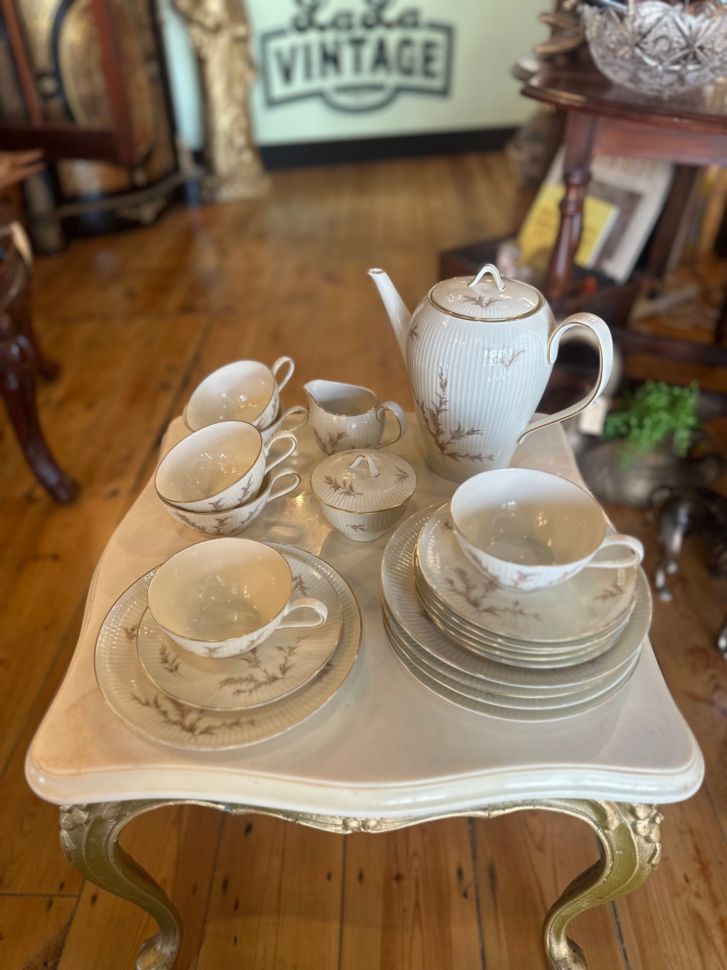 Vintage Thomas Germany Rosenthal Porcelain Tea Set - Ribbed White & Gold Pine Pattern - 6 Person