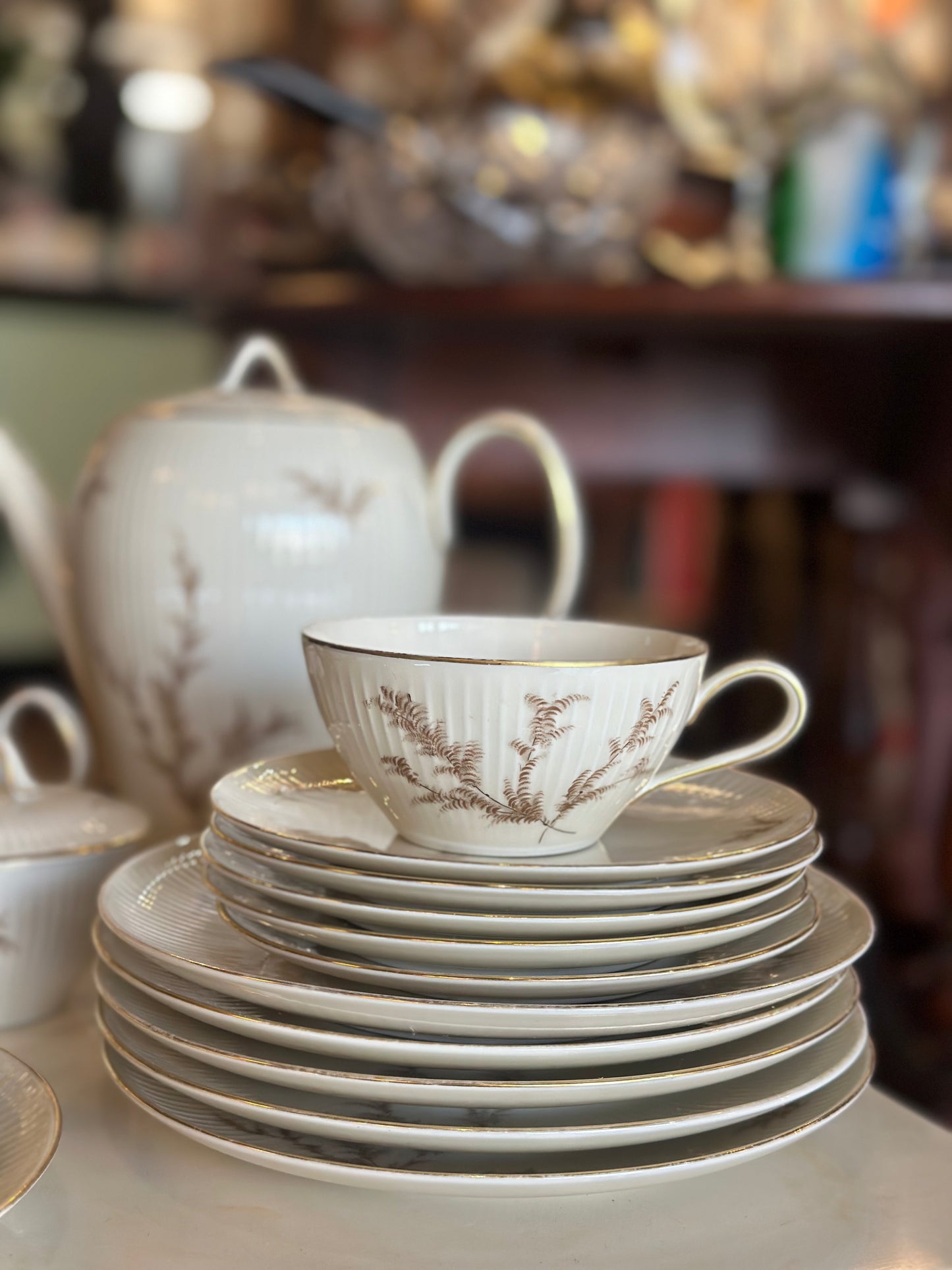 Vintage Thomas Germany Rosenthal Porcelain Tea Set - Ribbed White & Gold Pine Pattern - 6 Person