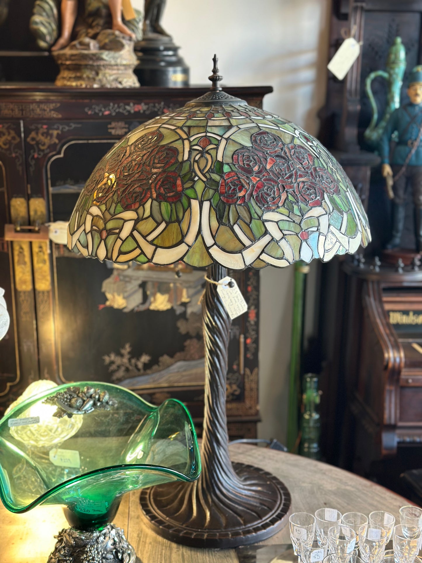 Vintage Tiffany Style Stained Glass Table Lamp - Red Rose Floral