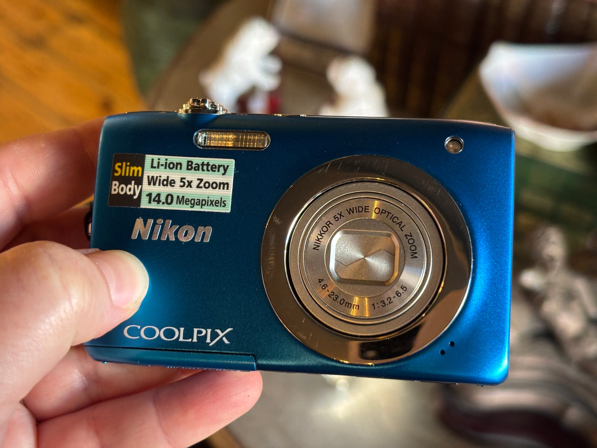 Nikon Coolpix S2600 Slim Body Camera