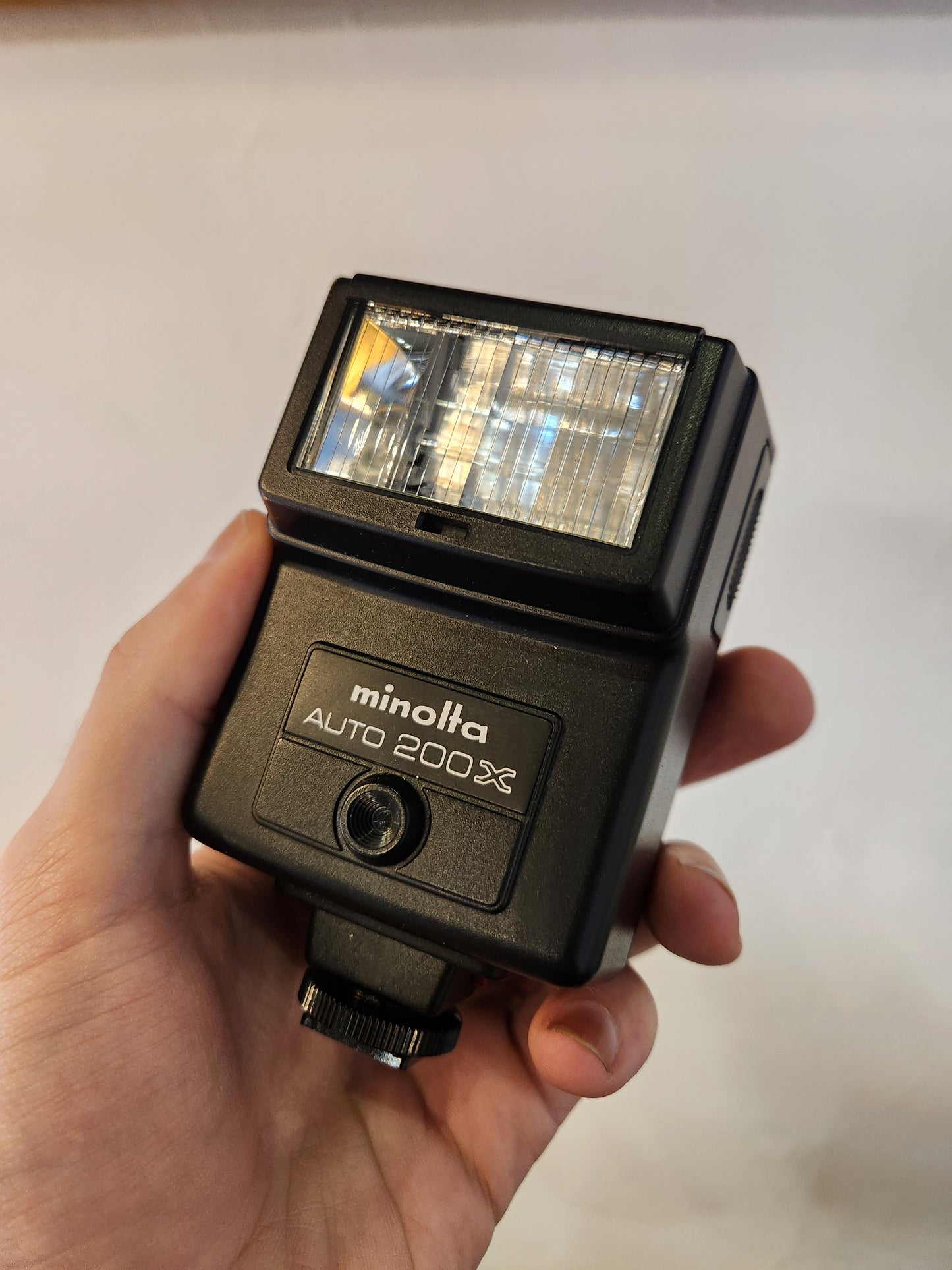 Minolta Auto 200X - Electronic Flash Unit with Original Case