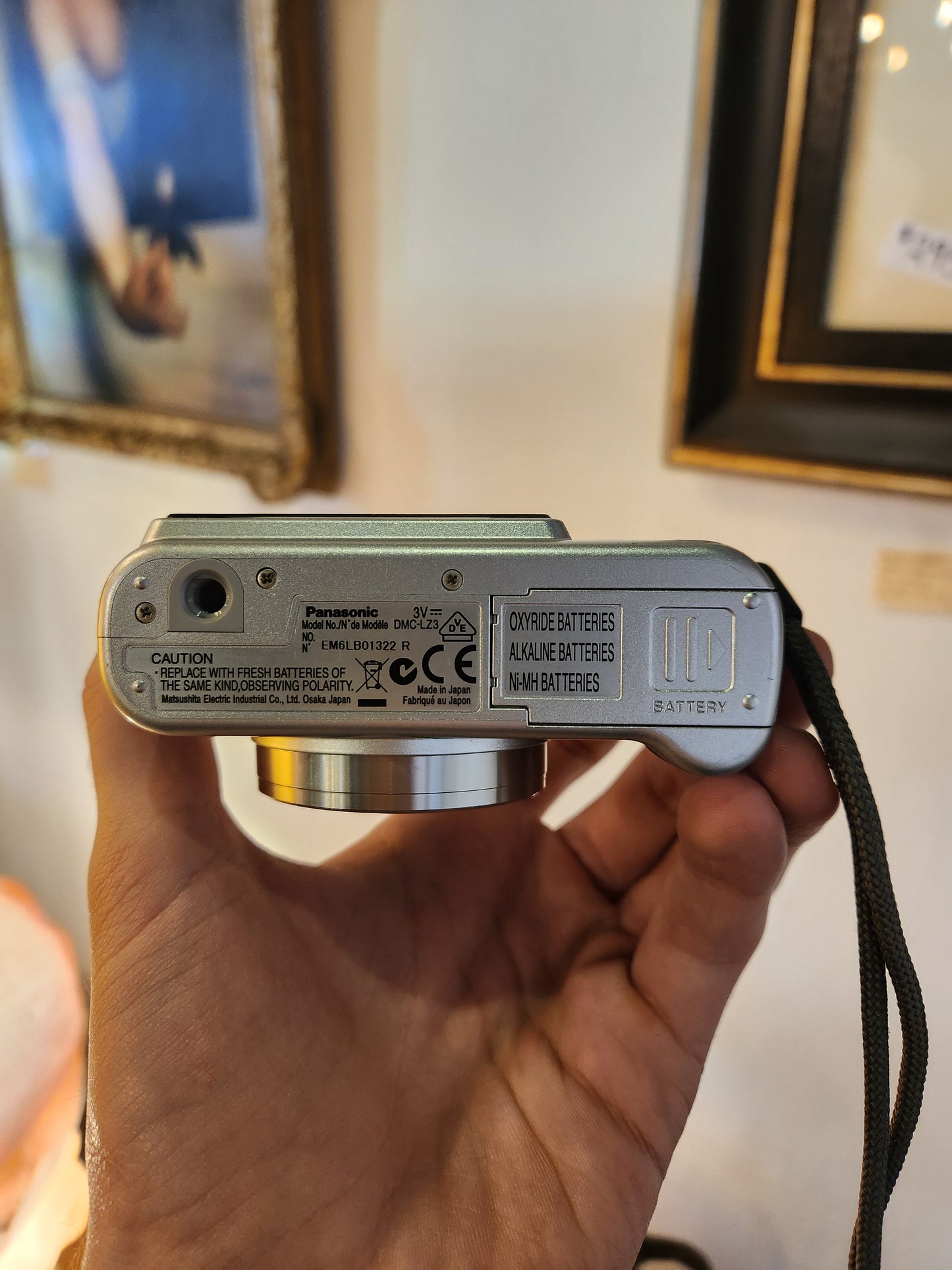 Panasonic Lumix DMC-LZ3 - Compact Digital Camera with Mega O.I.S. Stabilisation