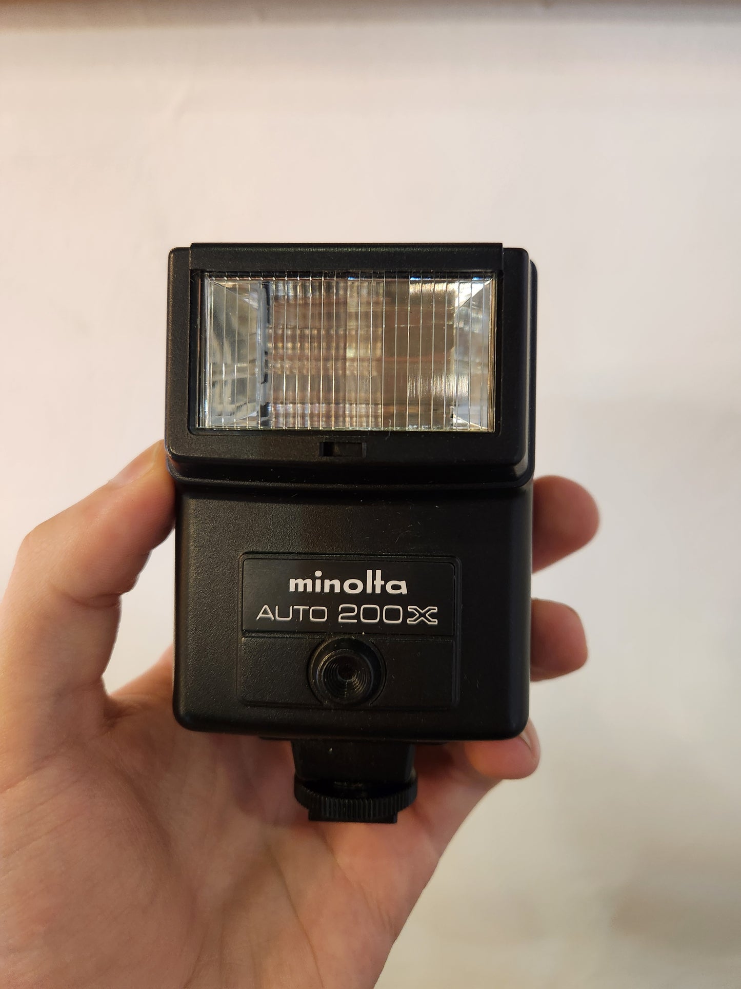 Minolta Auto 200X - Electronic Flash Unit with Original Case